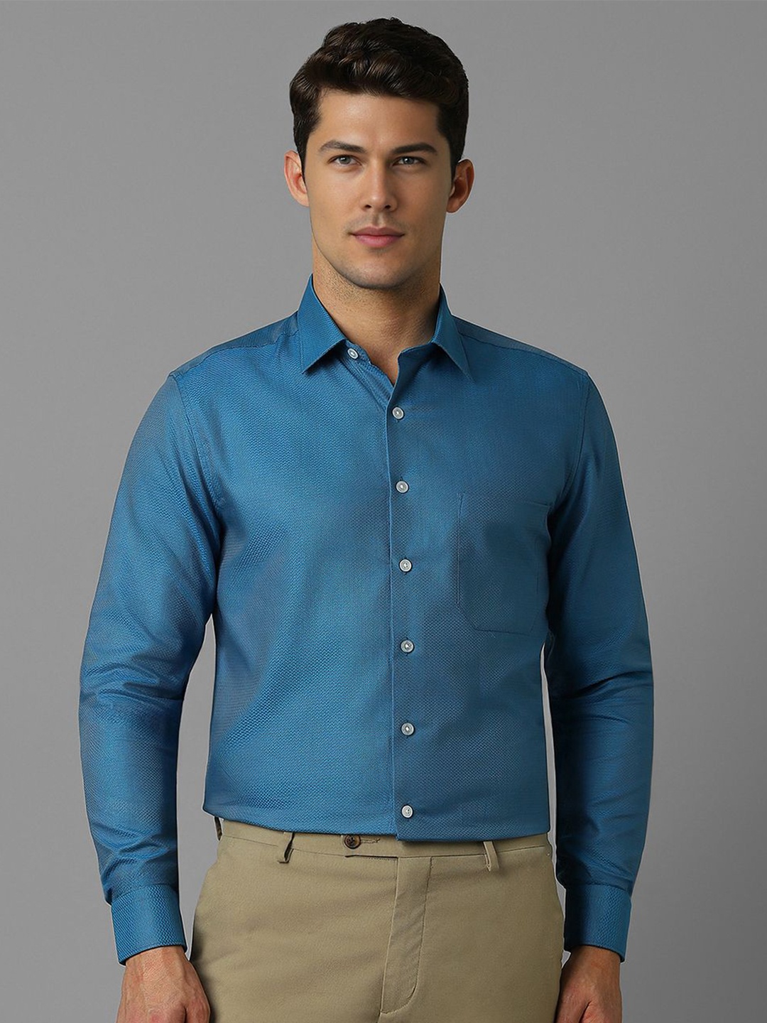

Louis Philippe Men Slim Fit Opaque Formal Shirt, Blue