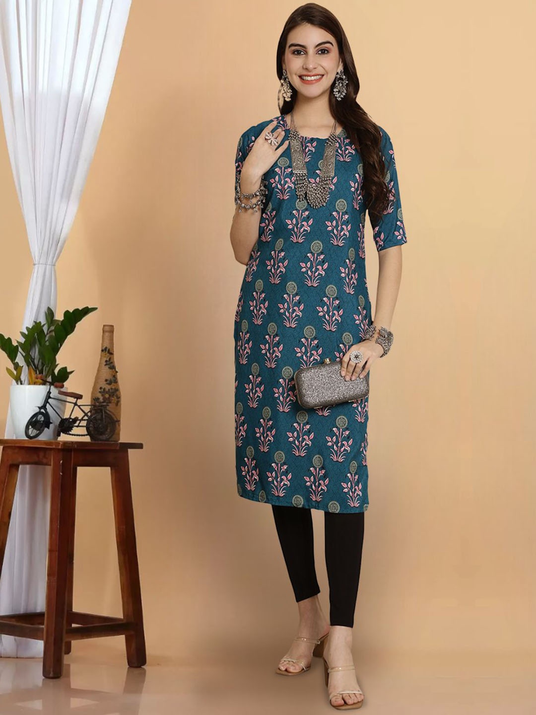 

7Threads Women Floral Printed Thread Work Floral Crepe Anarkali Kurta, Multi