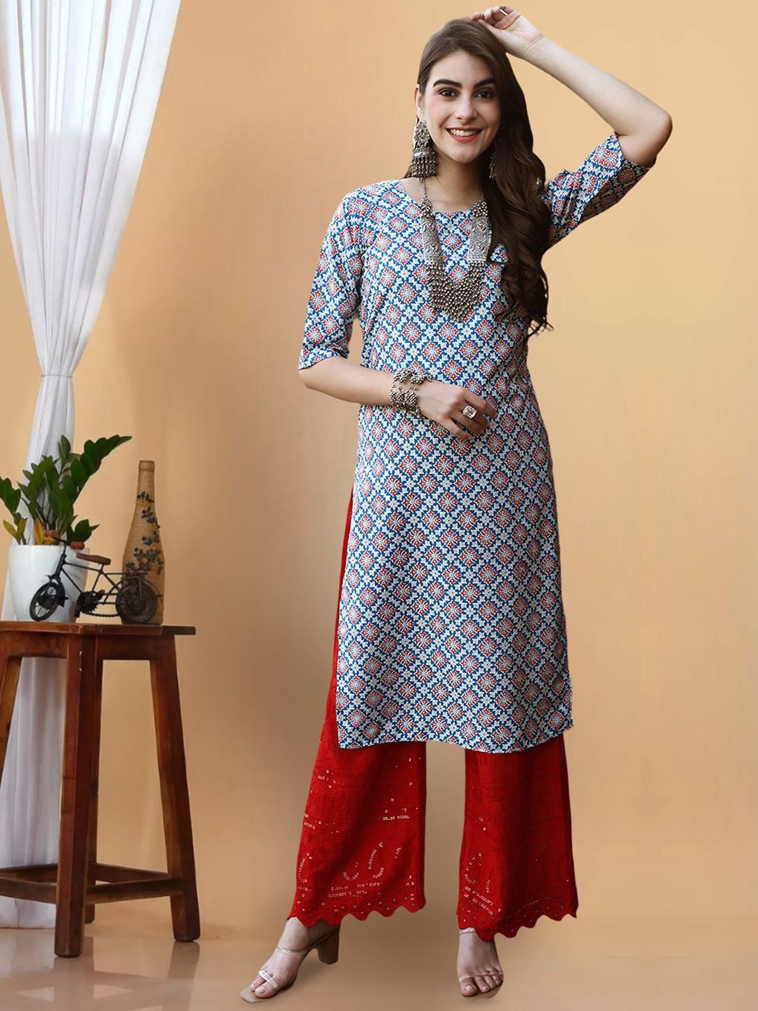 

7Threads Women Printed Flared Sleeves Thread Work Floral Crepe Kurta, Multi