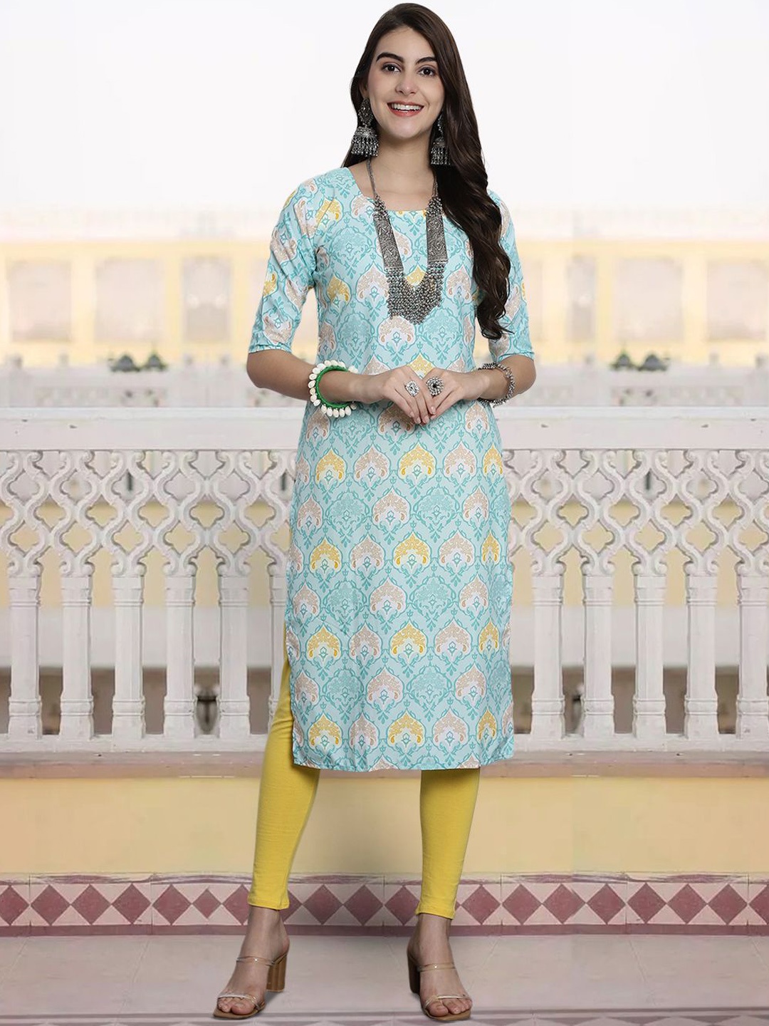 

7Threads Women Ethnic Motifs Printed Sequinned Floral Crepe Kurta, Multi