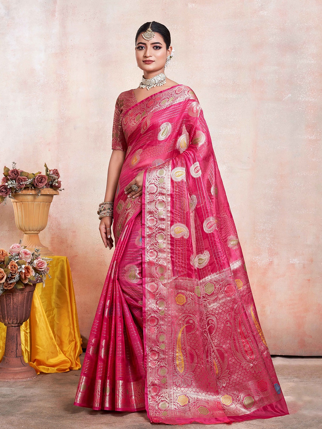 

KALINI Women Paisley Printed Kanjeevaram Saree With Zari Border, Pink