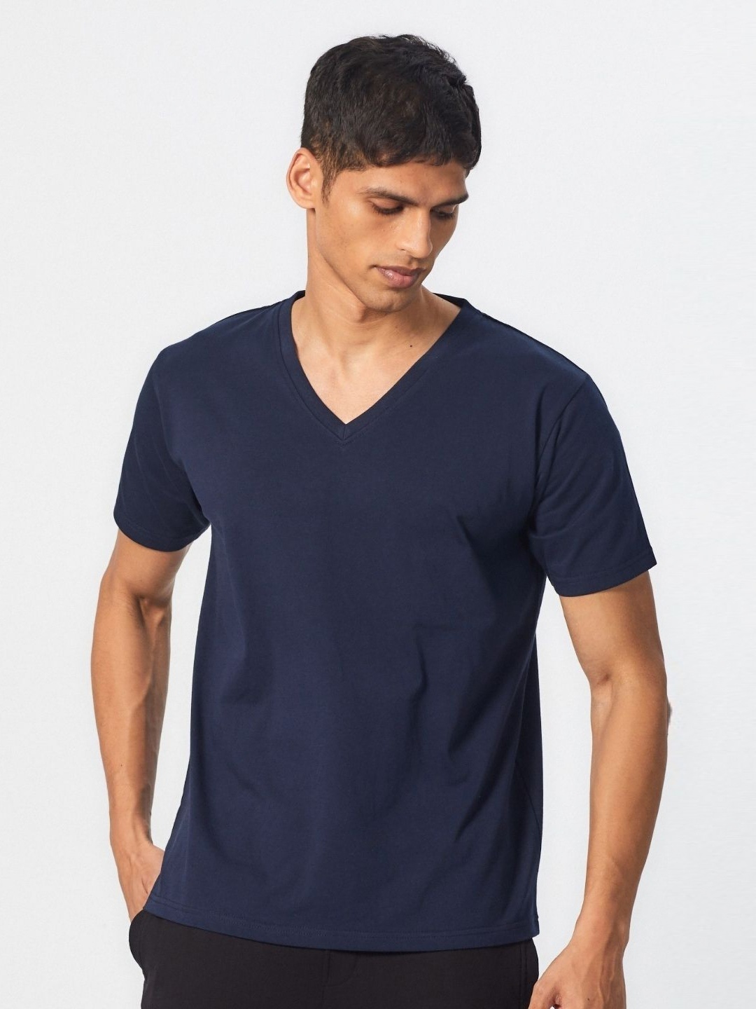 

Creatures of Habit Men Pima V-Neck Tshirt, Blue