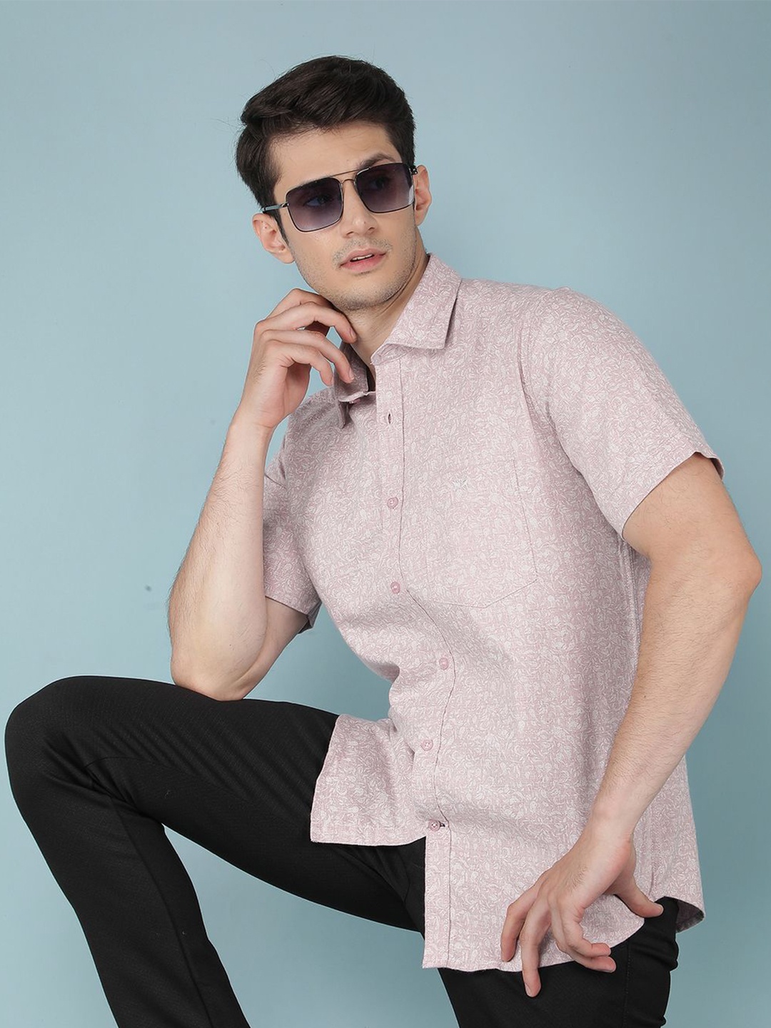 

Crimsoune Club Men Classic Slim Fit Opaque Casual Shirt, Purple