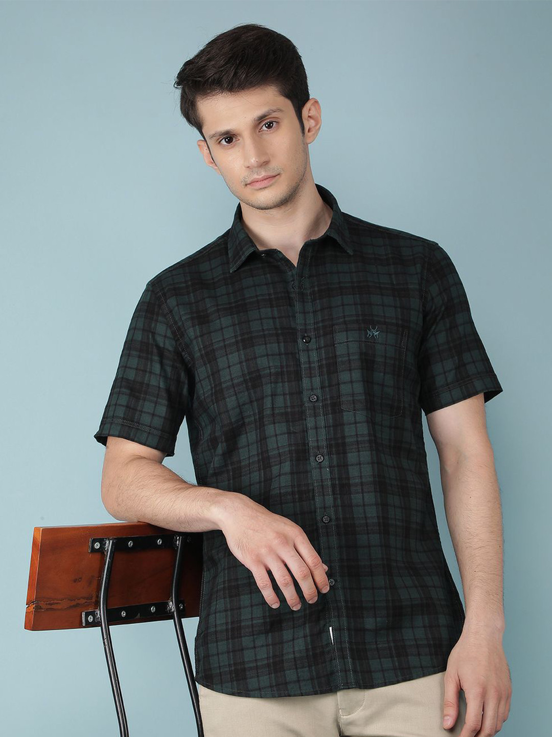 

Crimsoune Club Men Classic Slim Fit Tartan Checks Opaque Checked Casual Shirt, Green