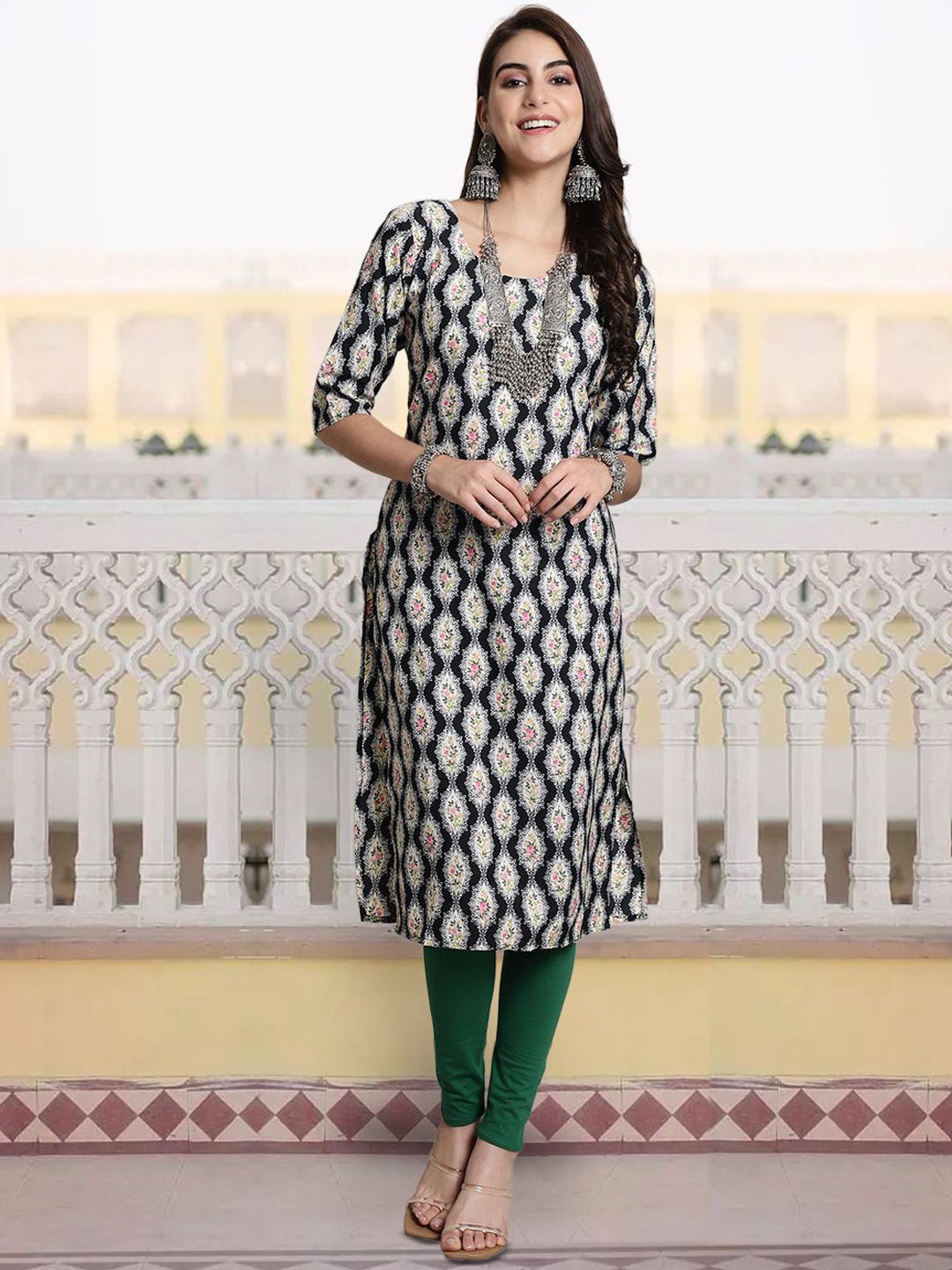 

7Threads Women Ethnic Motifs Printed Sequinned Floral Crepe Kurta, Multi