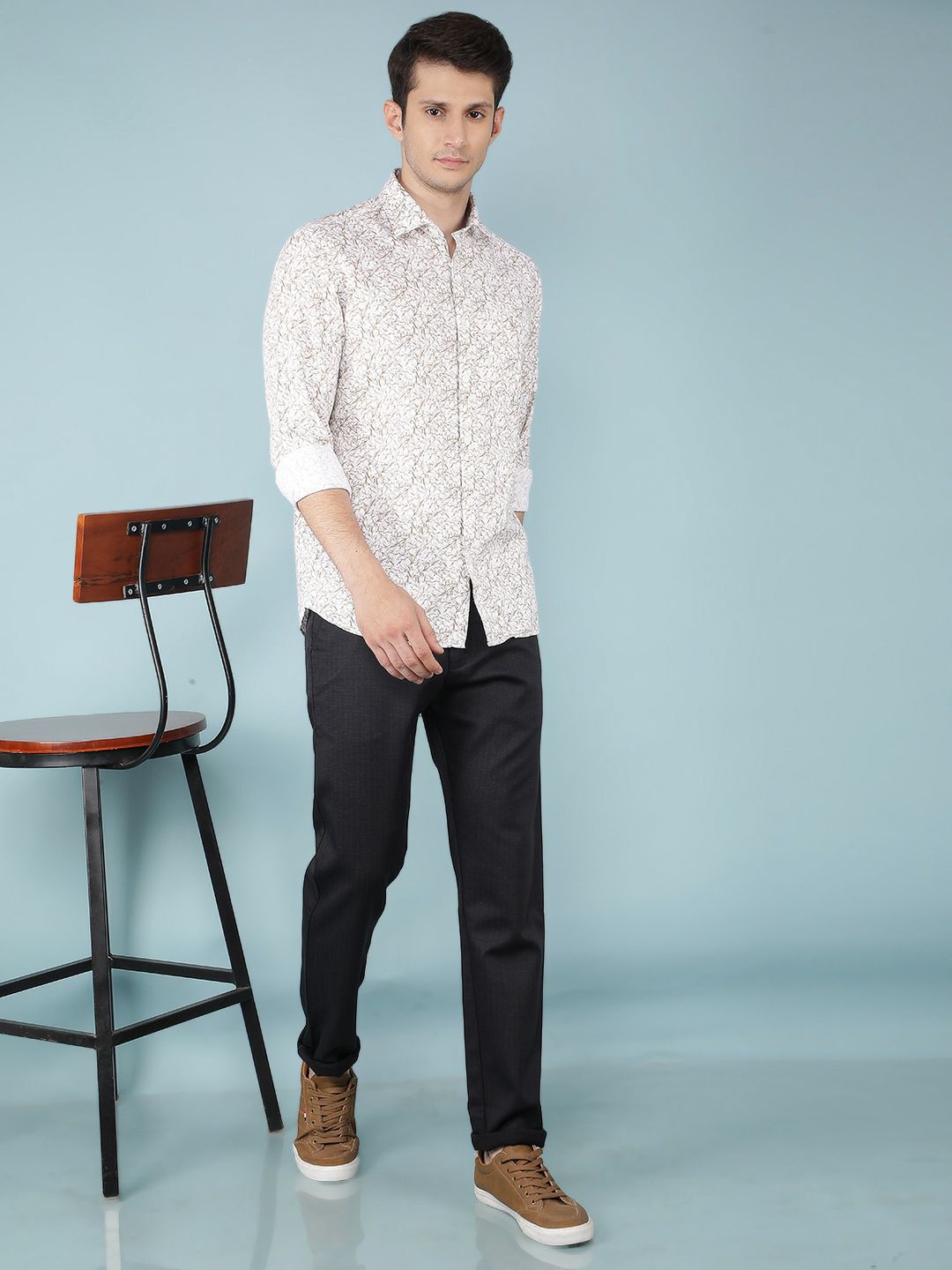 

Crimsoune Club Men Classic Slim Fit Opaque Printed Casual Shirt, Brown