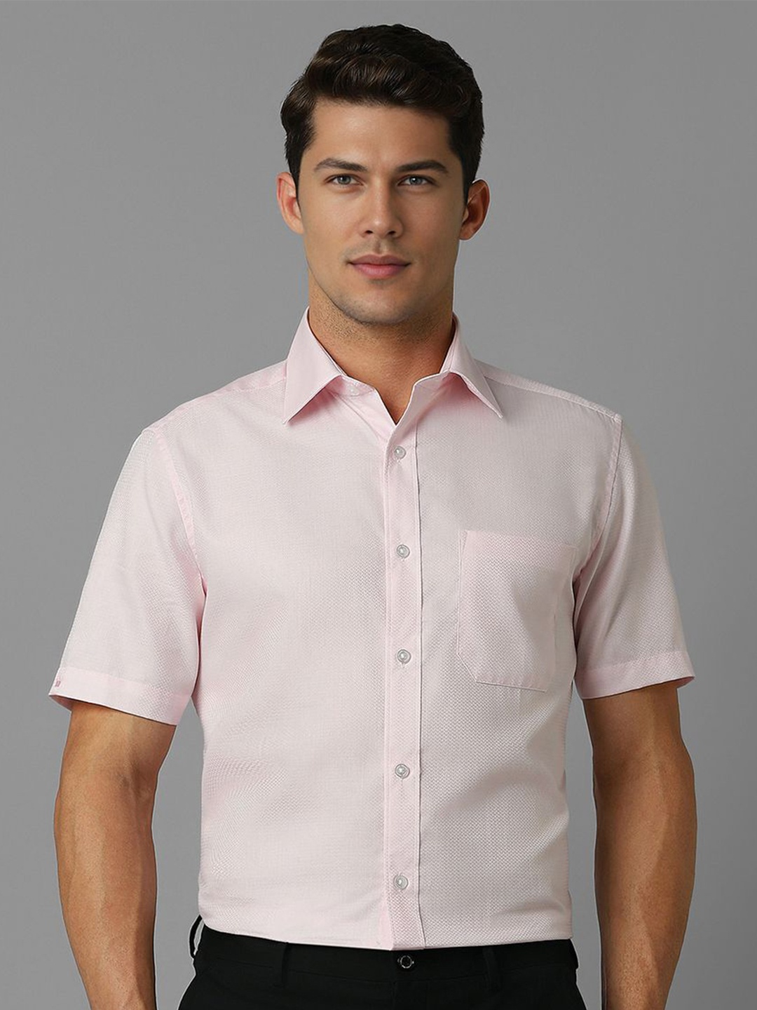 

Louis Philippe Men Classic Opaque Formal Shirt, Pink