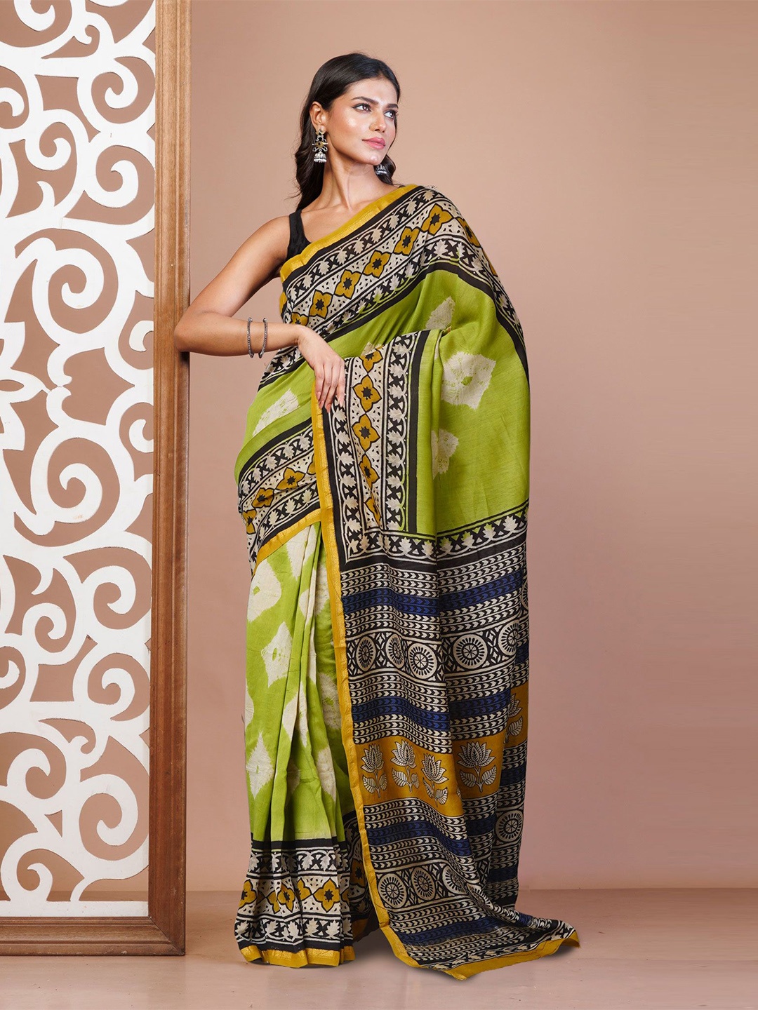 

Unnati Silks Pure Shibori Bagru Block Printed Chanderi Sico Saree, Green