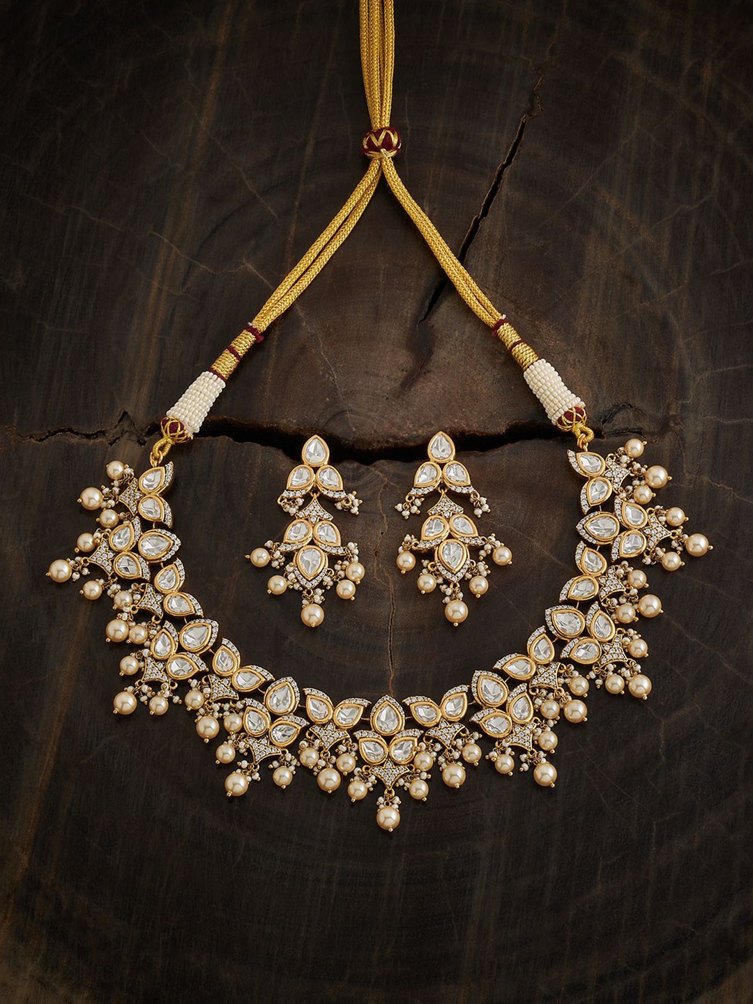 

Kushal's Fashion Jewellery Kundan-Studded Necklace and Earrings, Gold