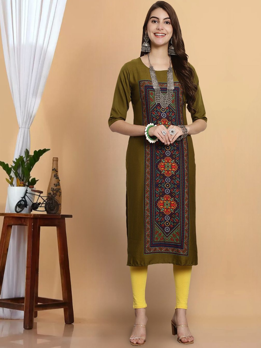 

7Threads Women Mirror Work Floral Crepe Kurta, Multi