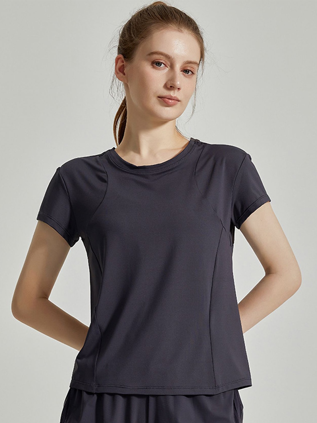 

LULU & SKY Top, Grey