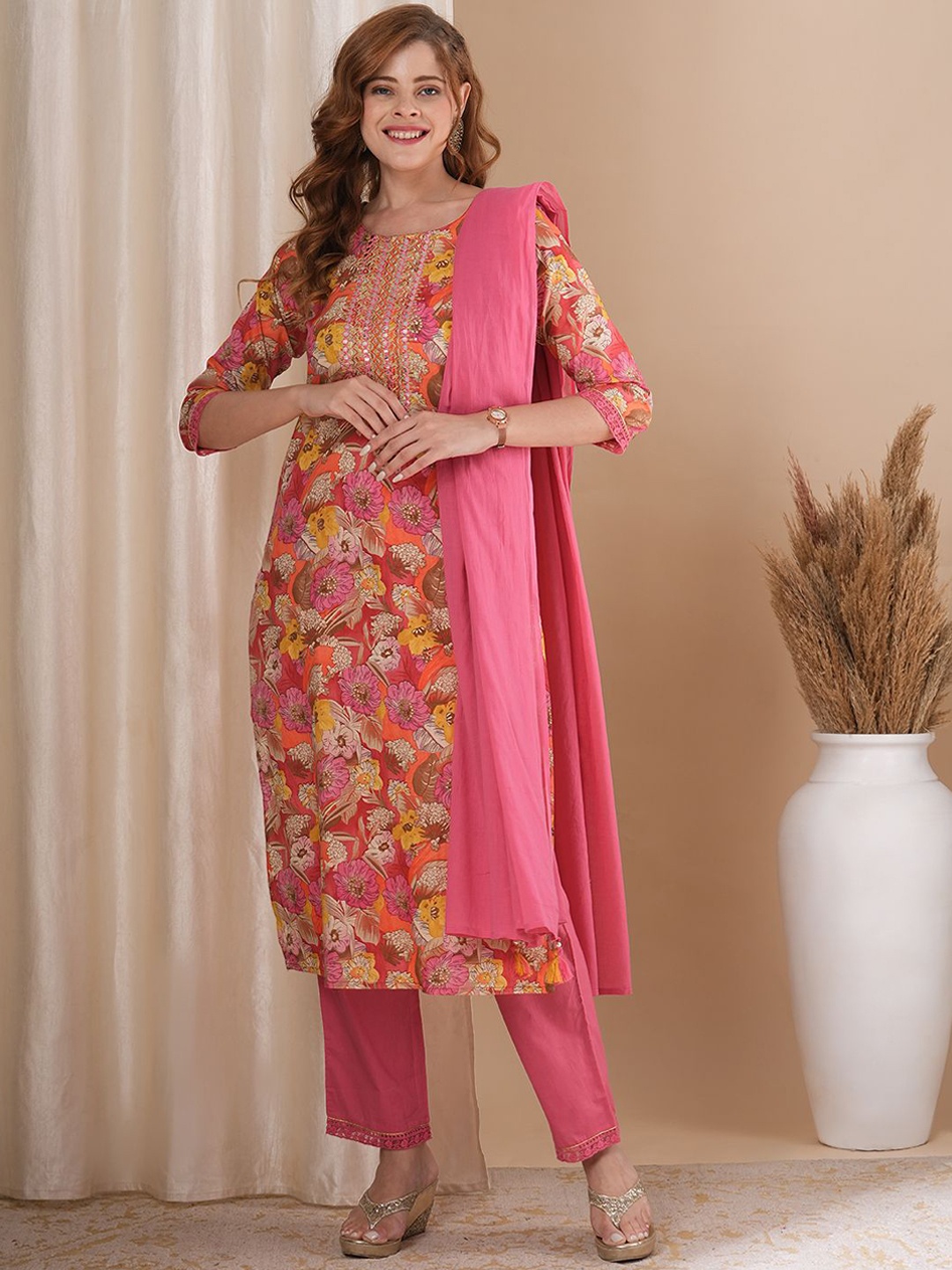 

FASHOR Women Floral Printed Regular Mirror Work Pure Cotton Kurta with Trousers & With Dupatta, Pink