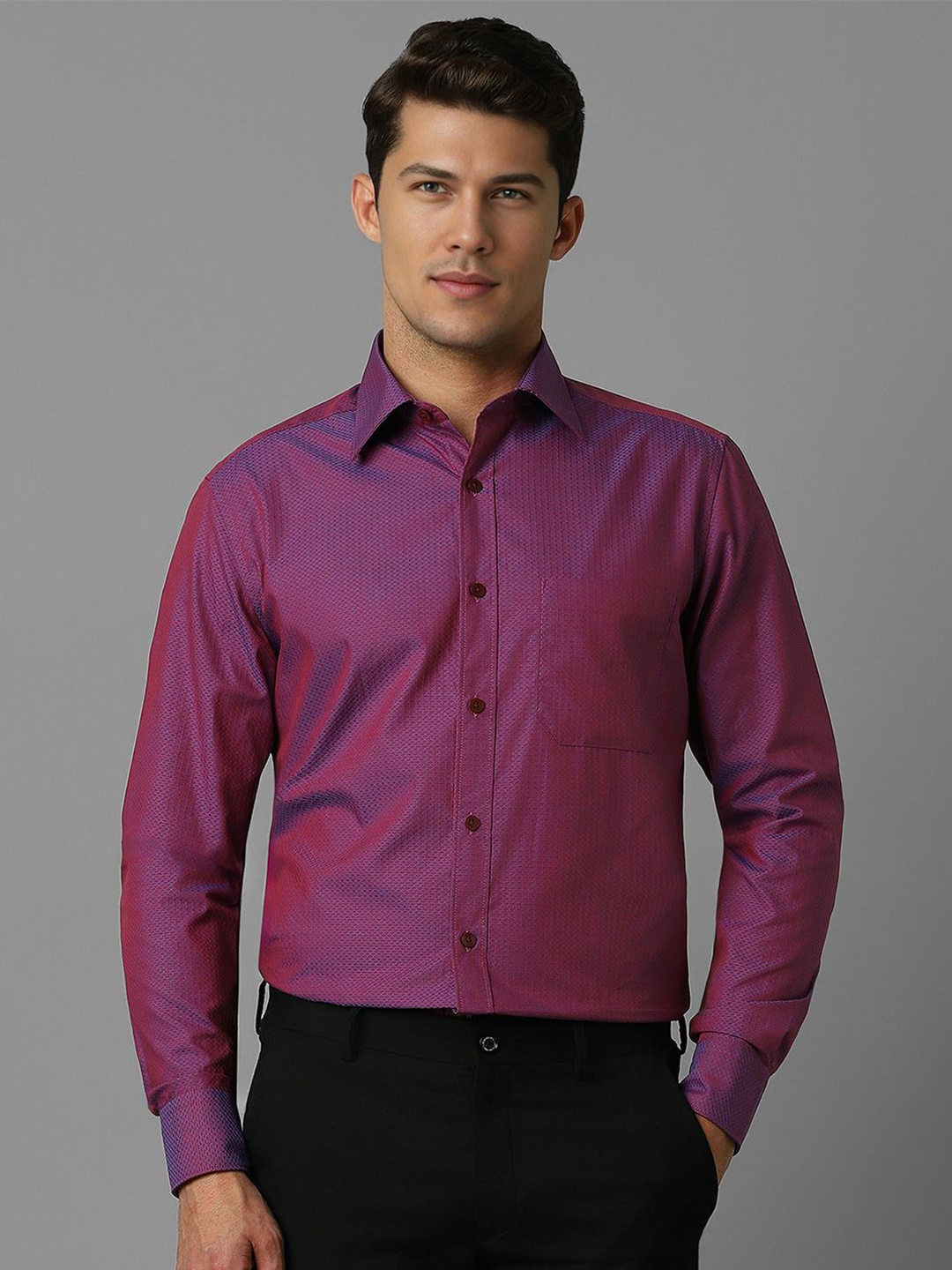 

Louis Philippe Men Classic Opaque Formal Shirt, Purple