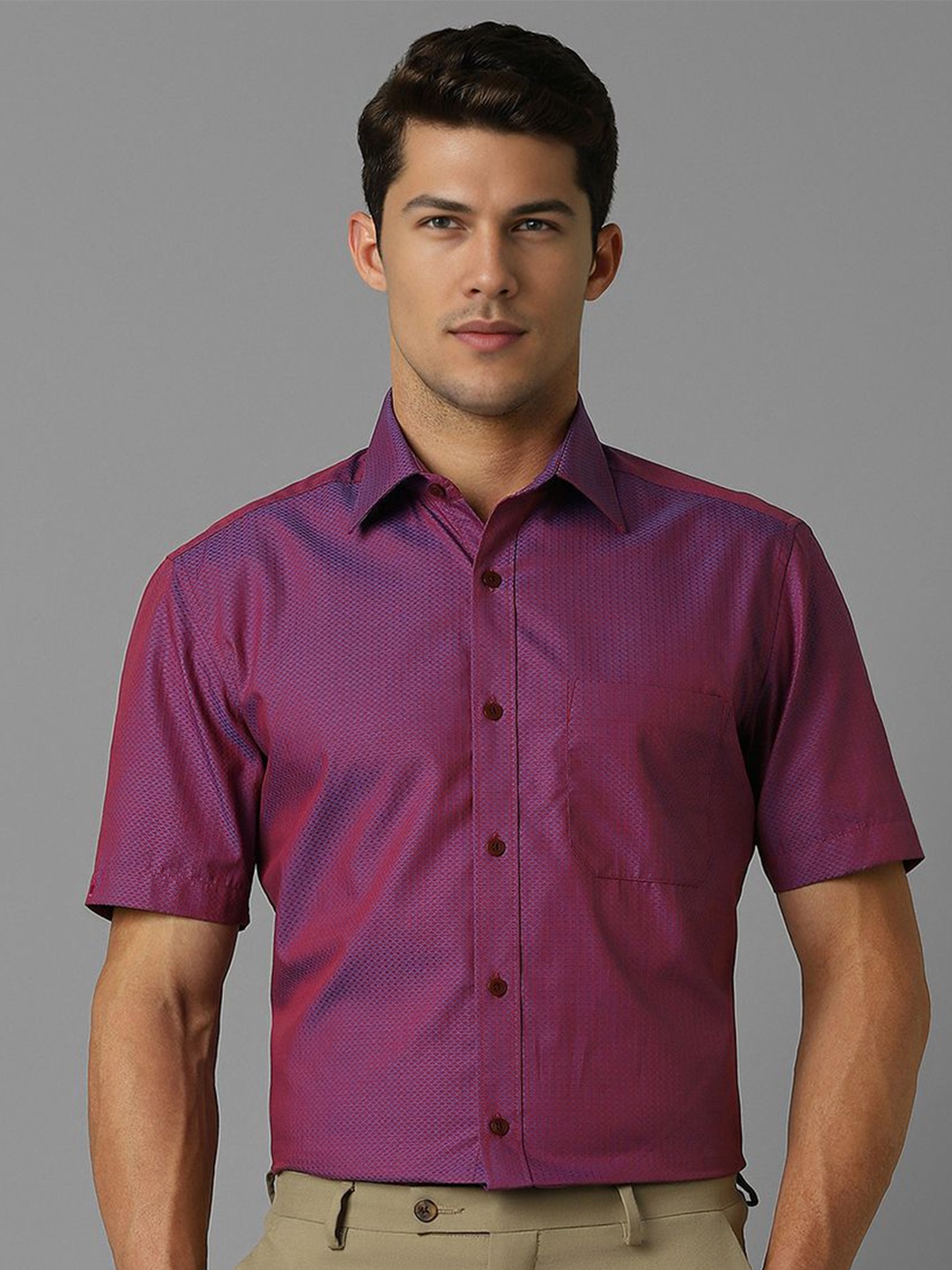 

Louis Philippe Men Classic Opaque Formal Shirt, Purple
