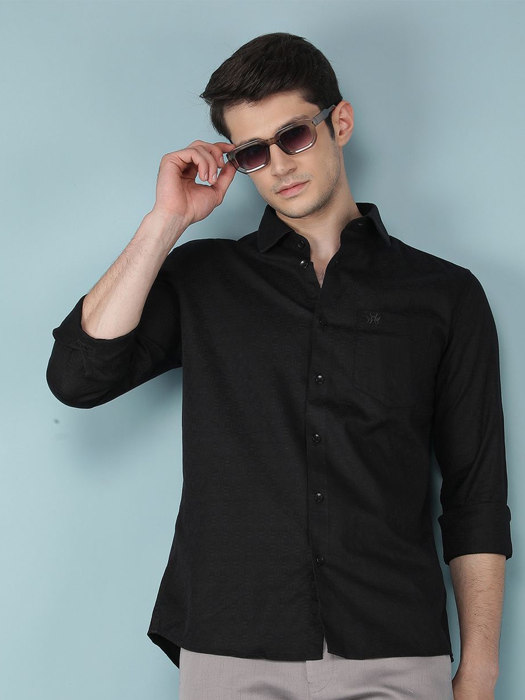 

Crimsoune Club Men Classic Slim Fit Opaque Casual Shirt, Black