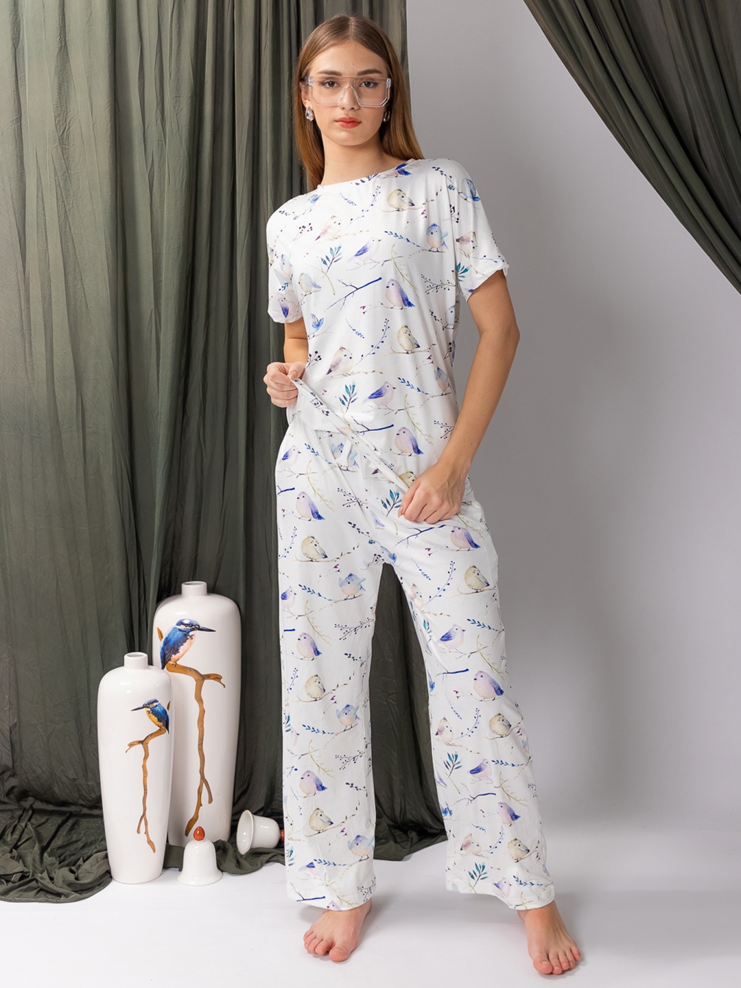 

ELEVENS HEAVEN Conversational Printed T-shirt With Pyjamas, Multi