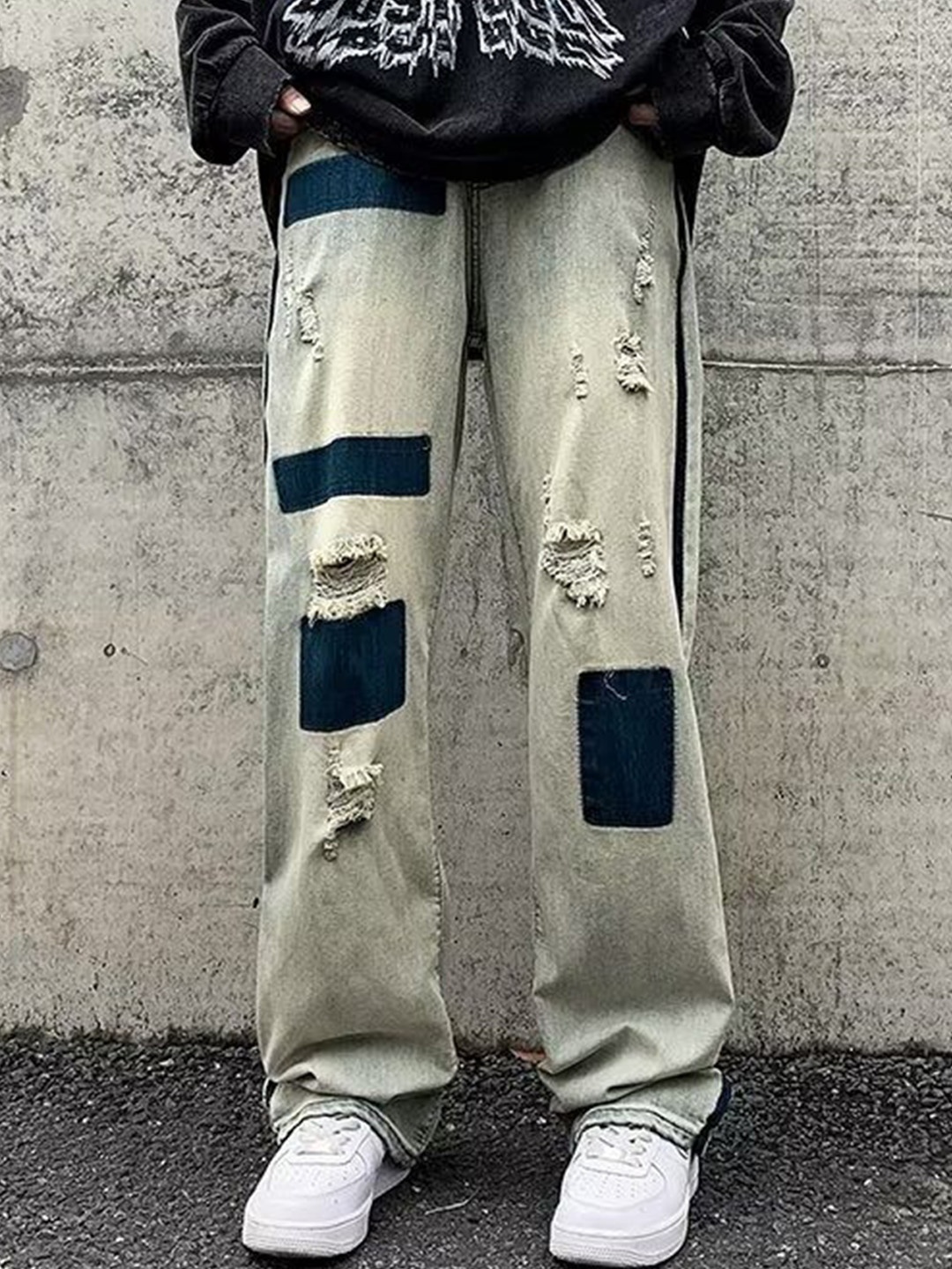 

StyleCast Men Wide Leg Low-Rise Slash Knee Jeans, Blue
