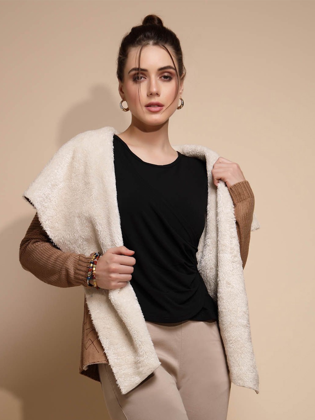 

Global Republic Women Shrug, Brown