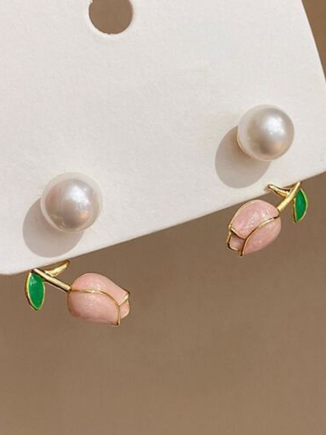 

KRENOZ Classic Studs Earrings, Pink