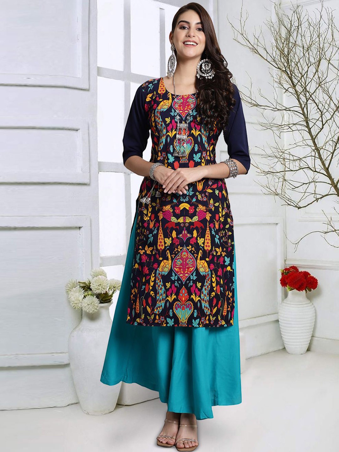 

7Threads Women Yoke Design Sequinned Floral Crepe Kurta, Multi