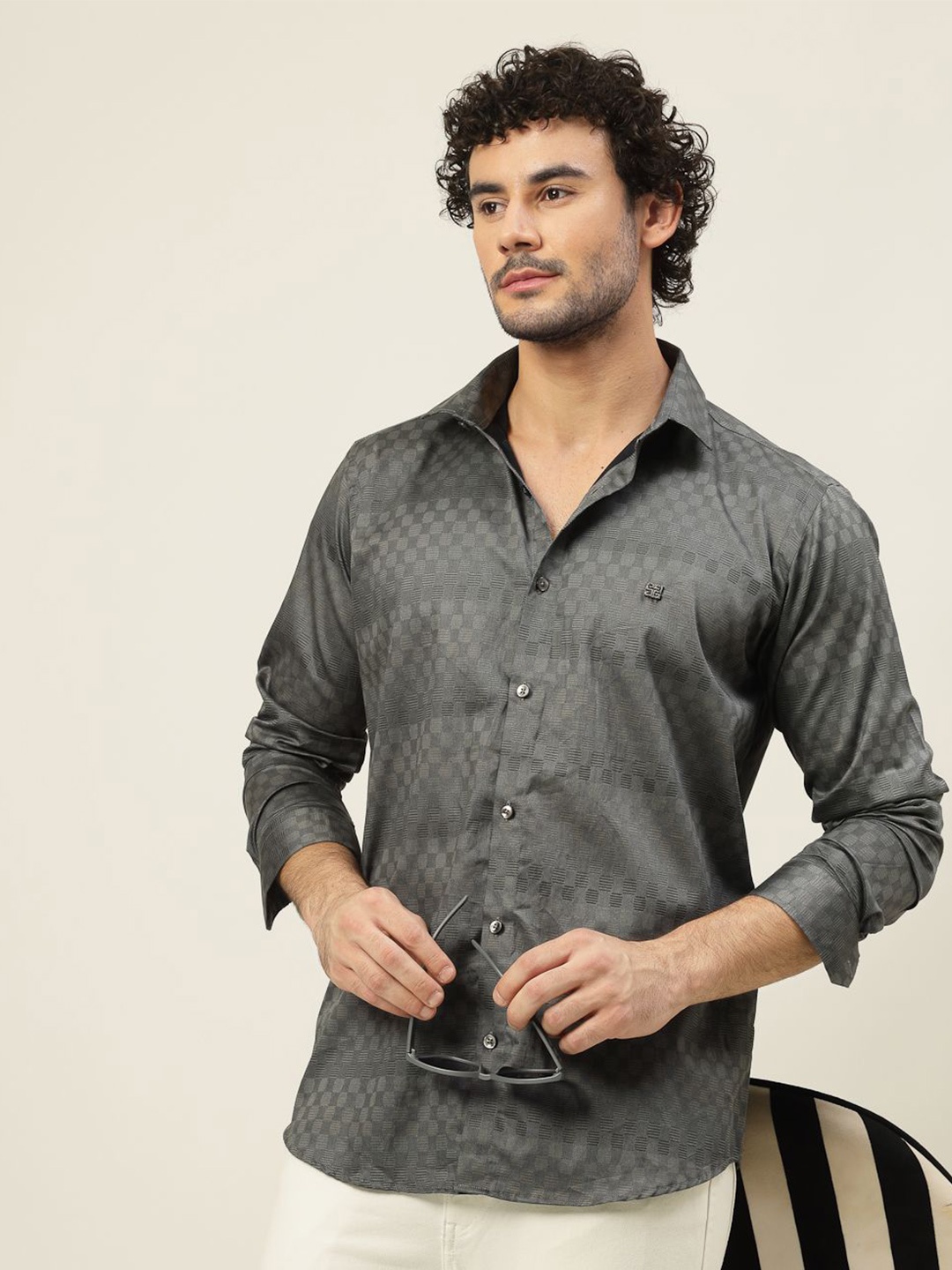 

JADEBERRY Men Classic Slim Fit Opaque Party Shirt, Grey