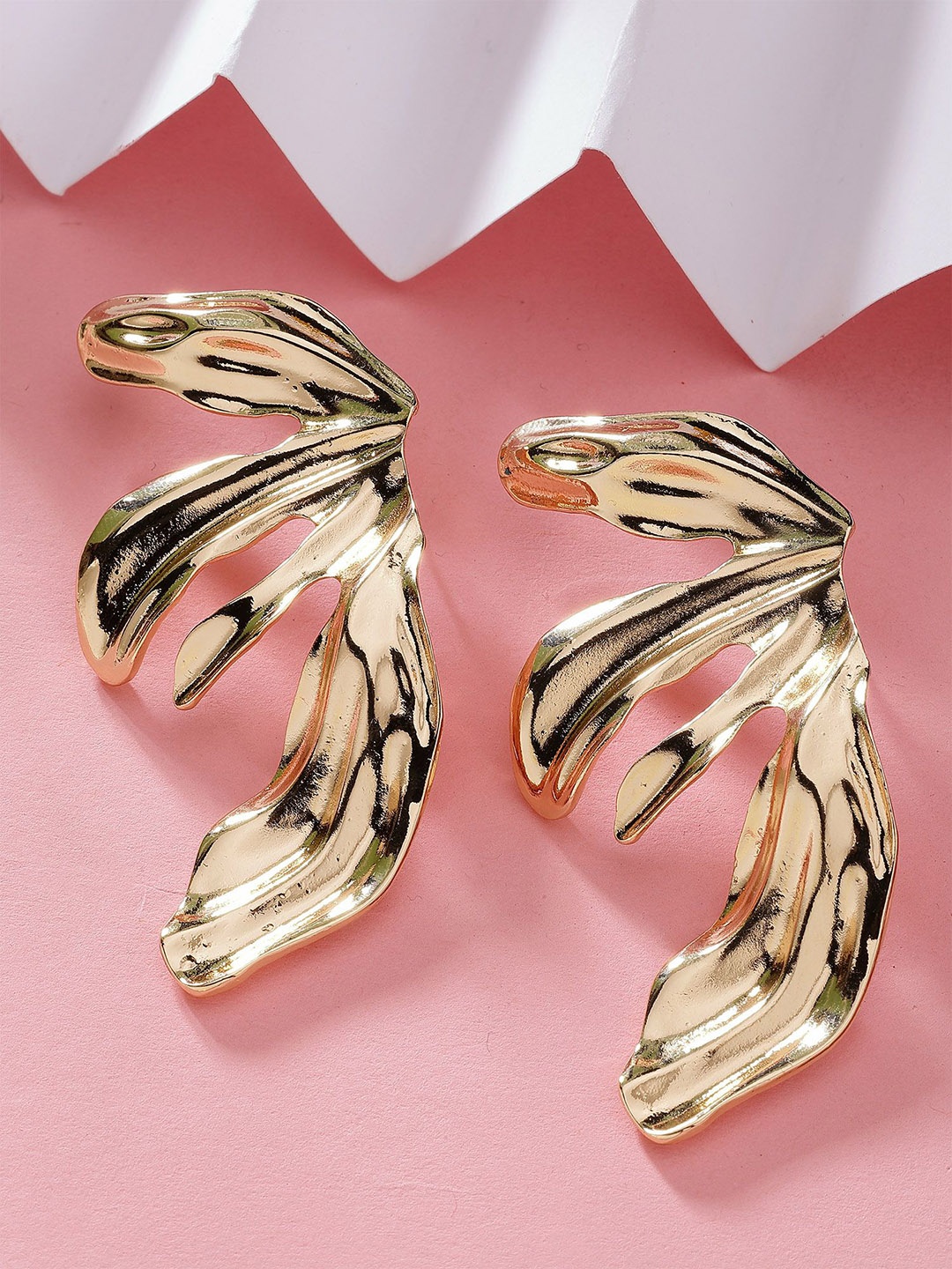 

Bohey by KARATCART Contemporary Studs Earrings, Gold