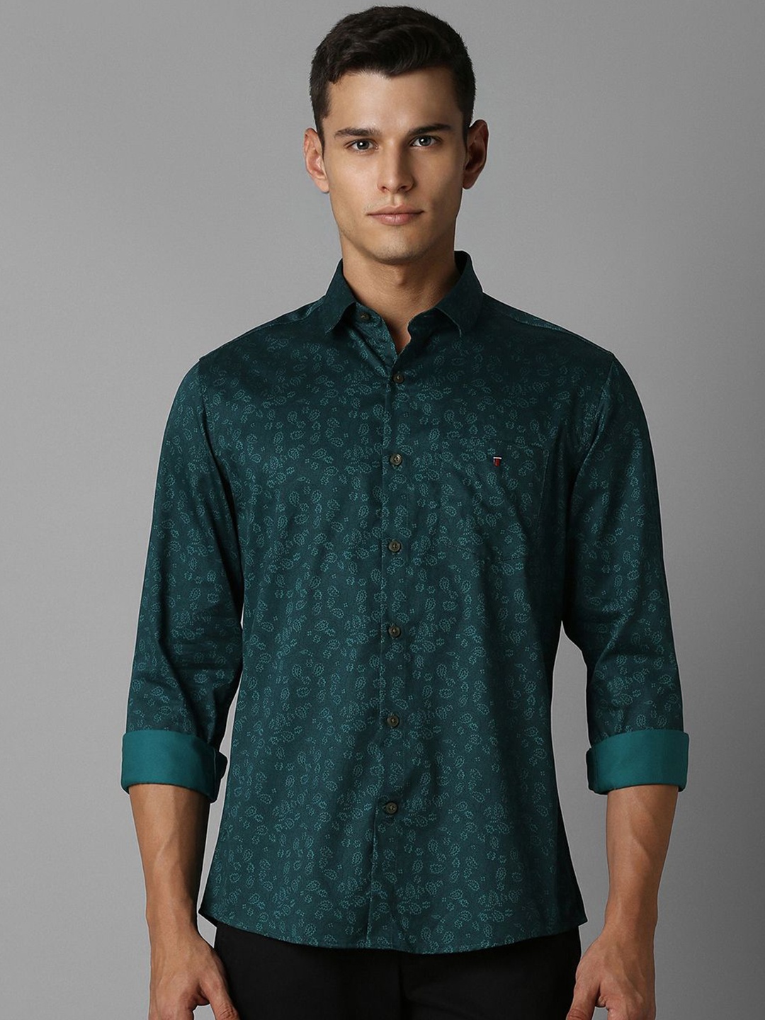 

Louis Philippe Sport Men Slim Fit Opaque Printed Casual Shirt, Green