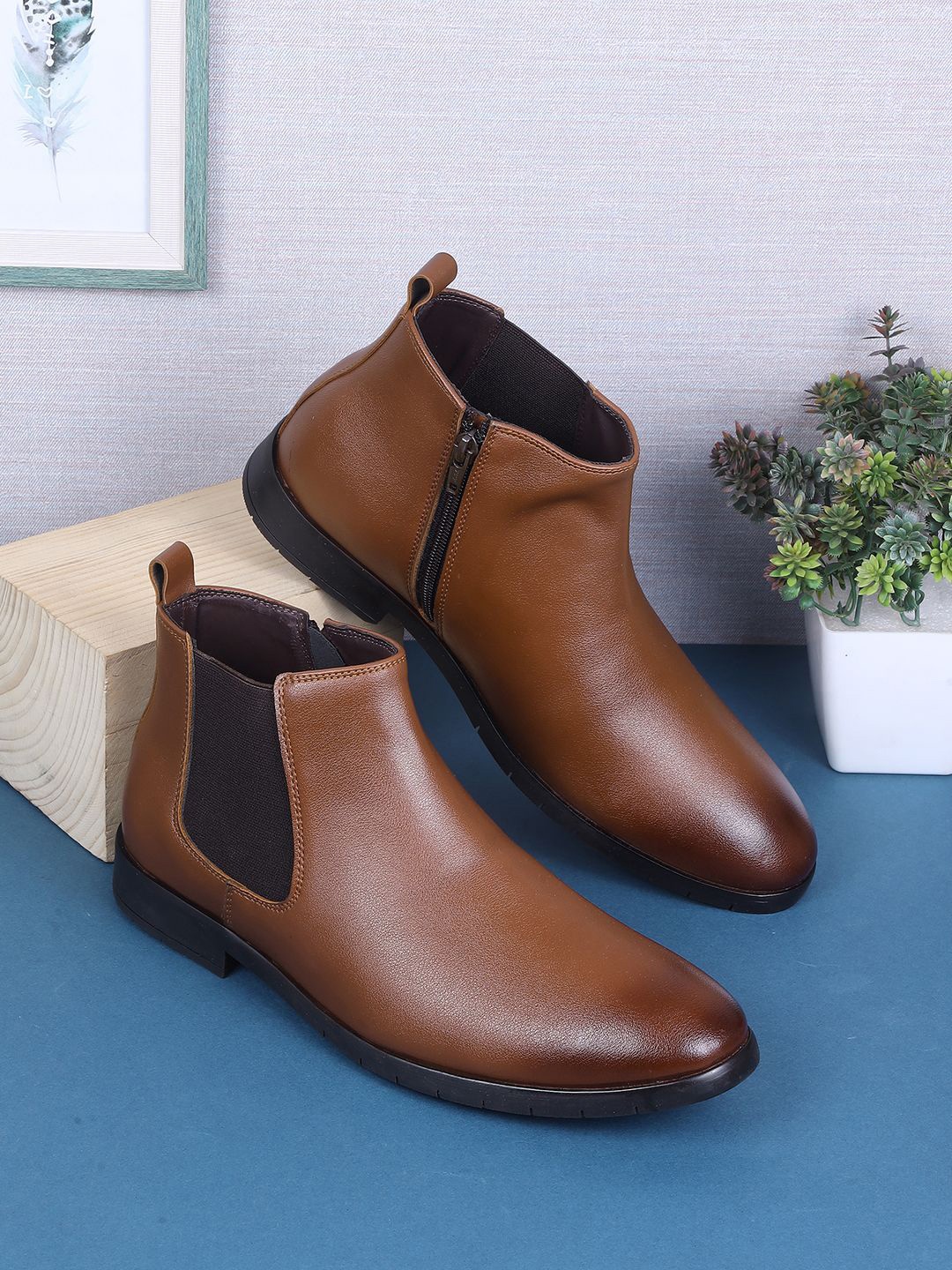 

WALKWAY by Metro Men Chelsea Boots, Tan