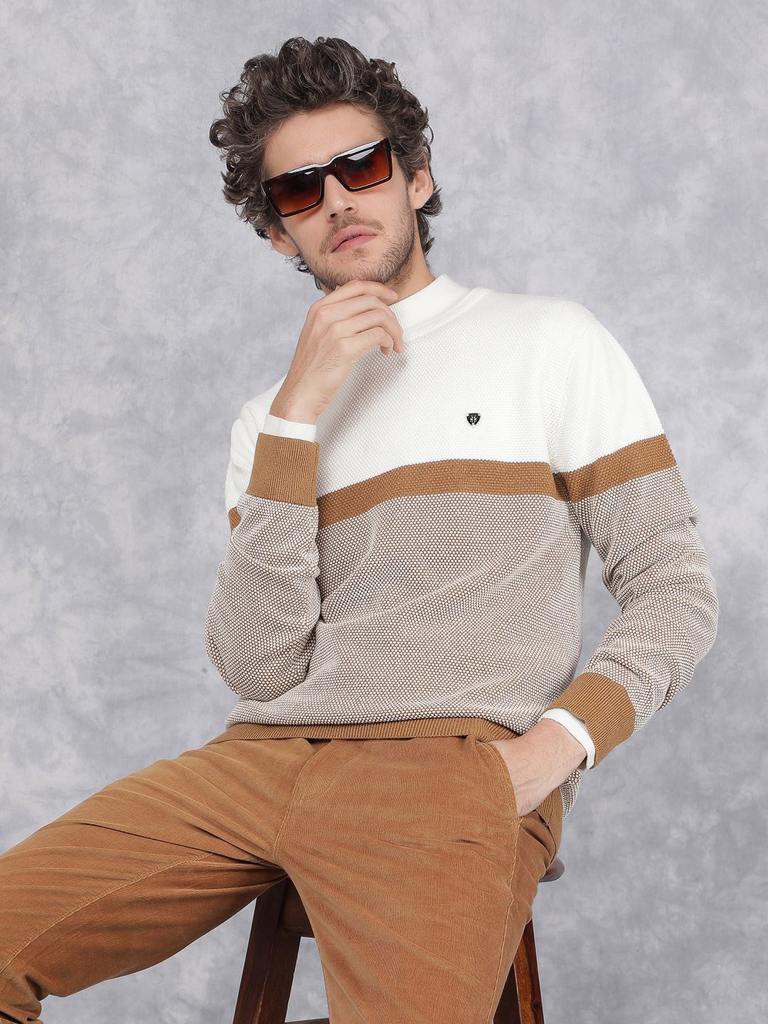 

Crimsoune Club Men Colourblocked Pullover, White