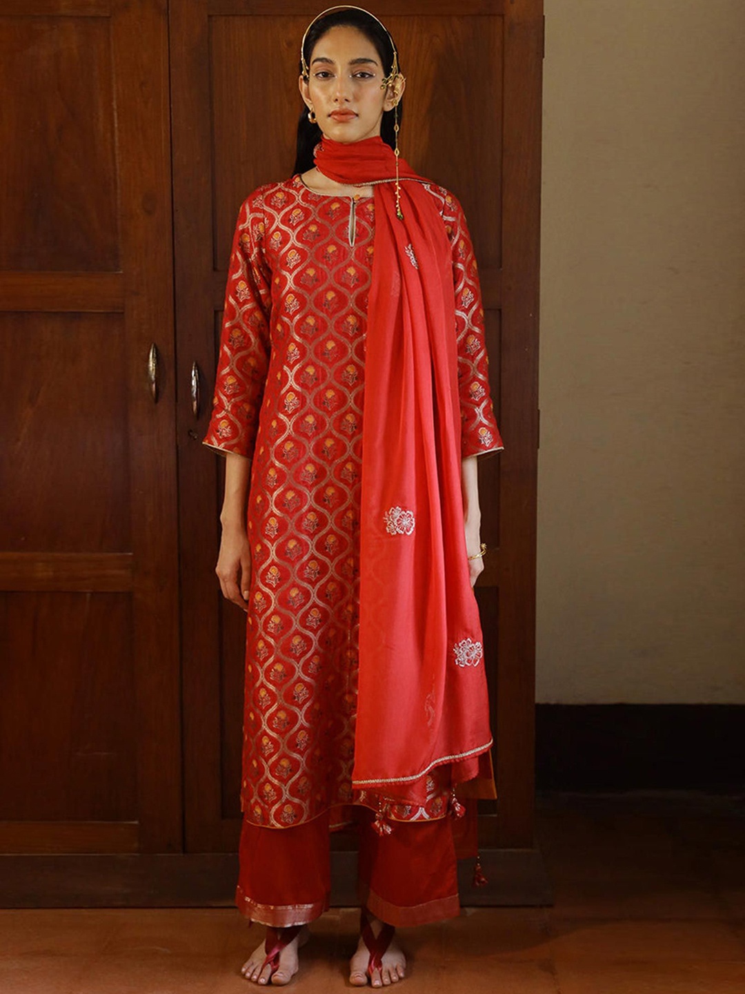 

Ganga Women Regular Raw Silk Kurta with Palazzos & With Dupatta, Red