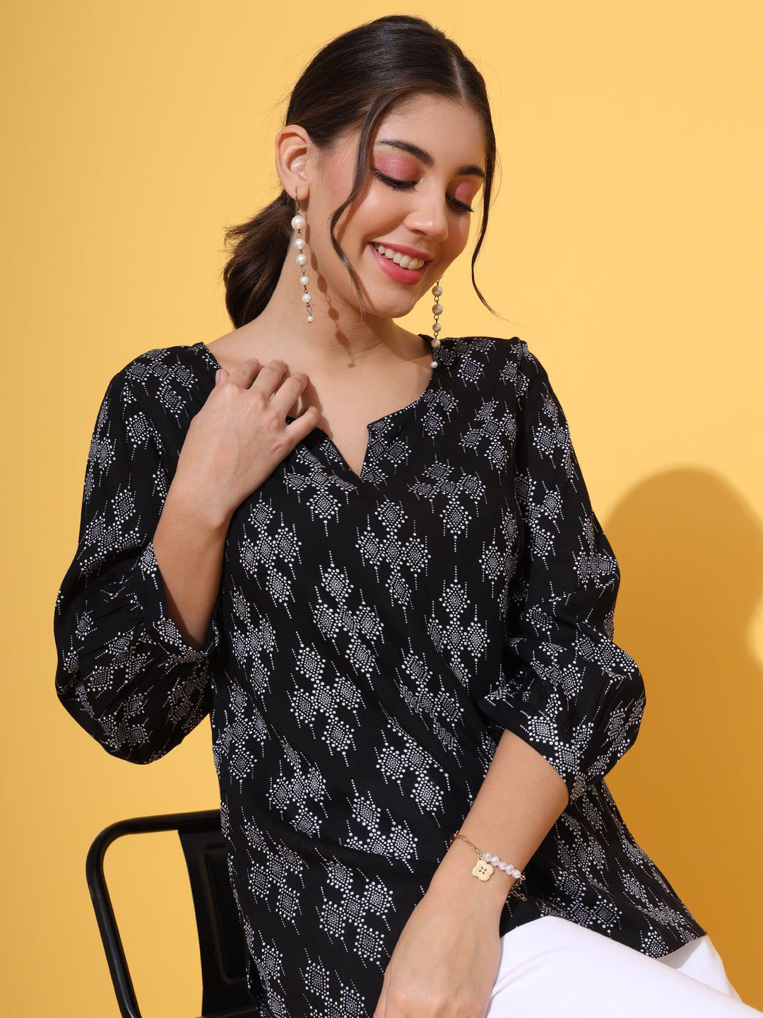 

KALINI Print Puff Sleeve Top, Black