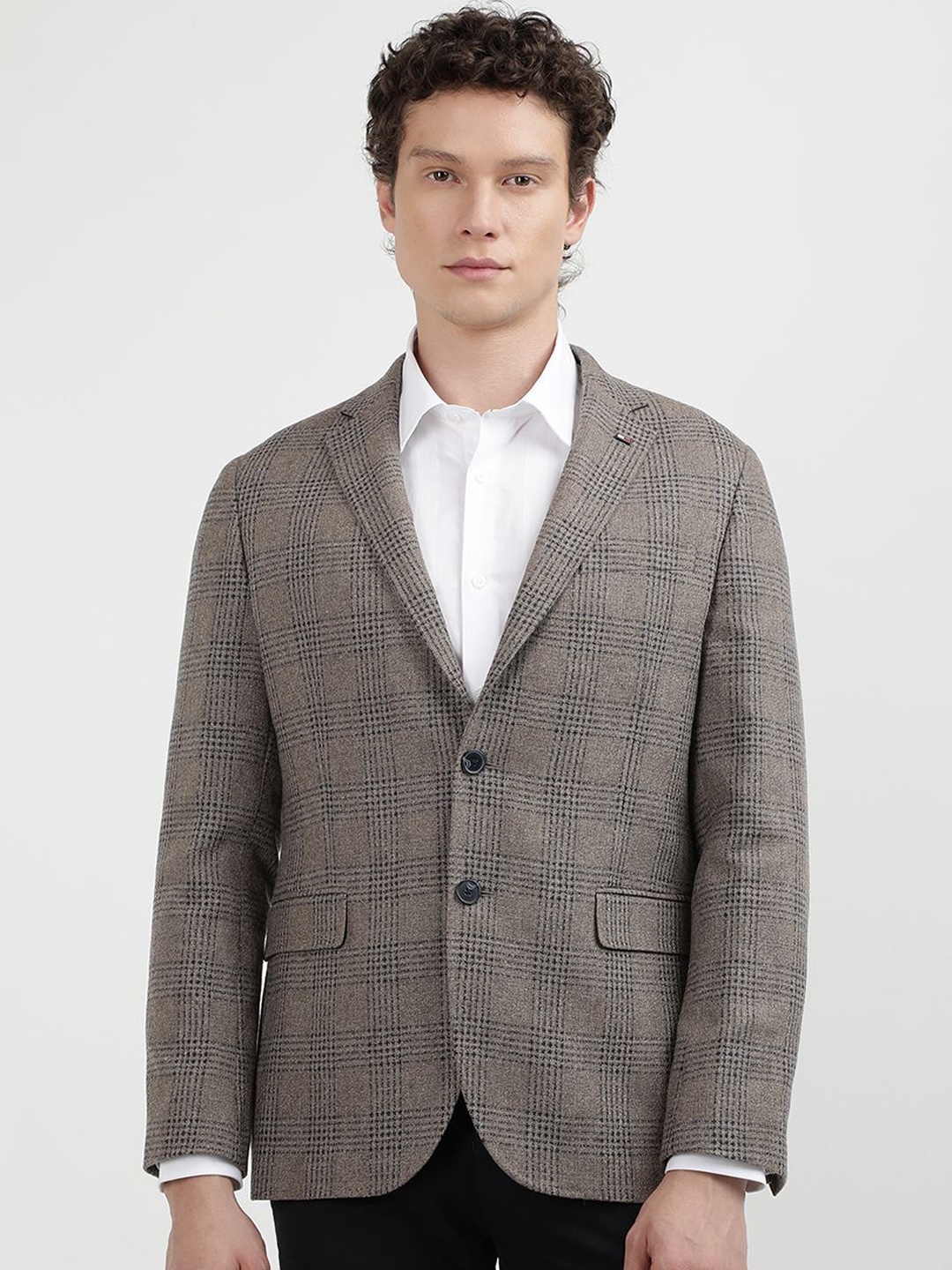 

Tommy Hilfiger Checked Single Breasted Blazers, Beige