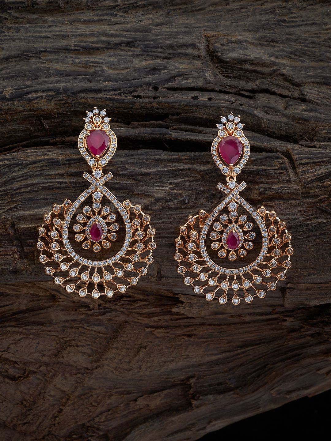 

Kushal's Fashion Jewellery Gold-Plated Teardrop Shaped Drop Earrings