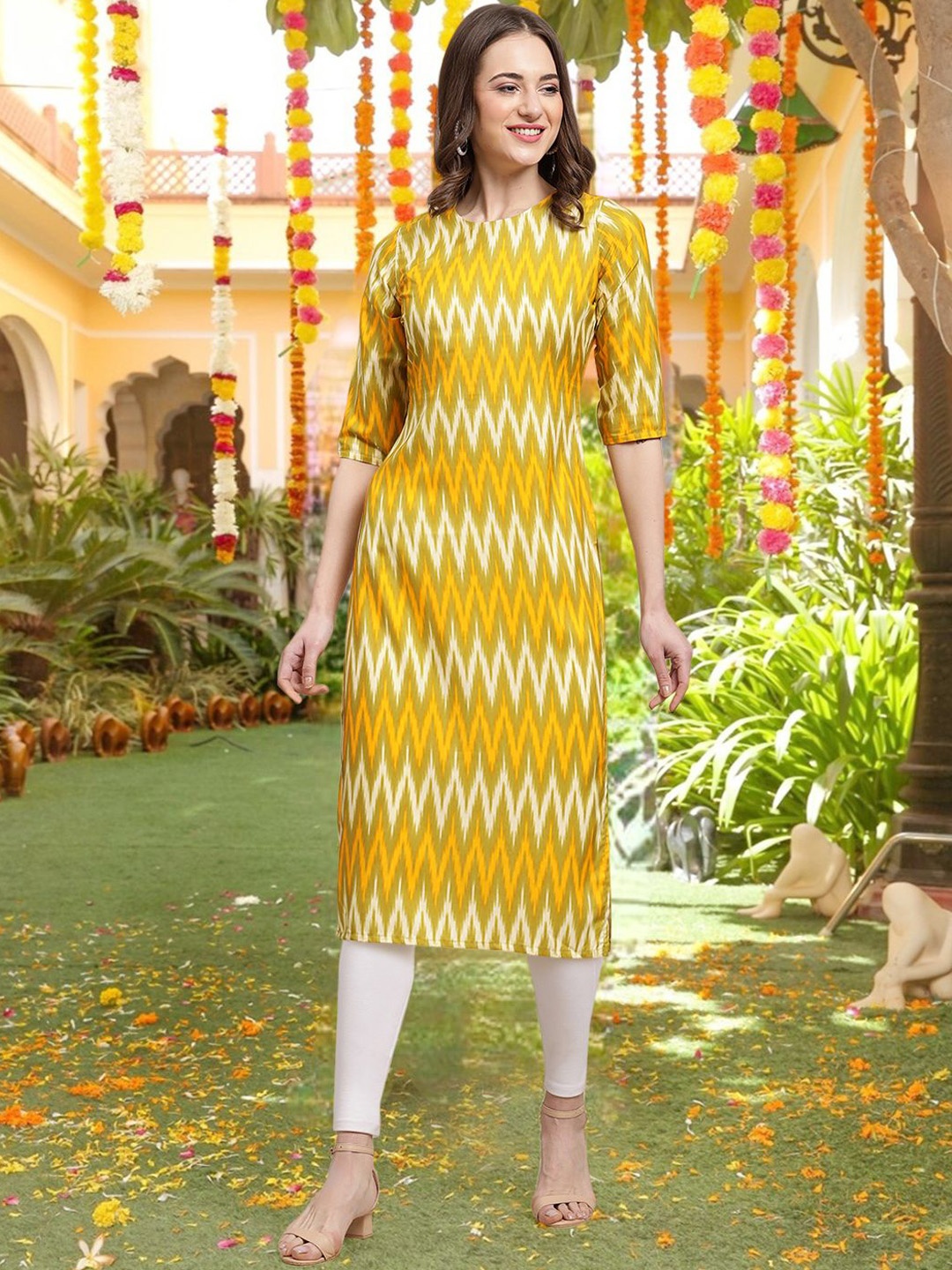 

7Threads Women Checked Flared Sleeves Sequinned Floral Crepe Anarkali Kurta, Multi