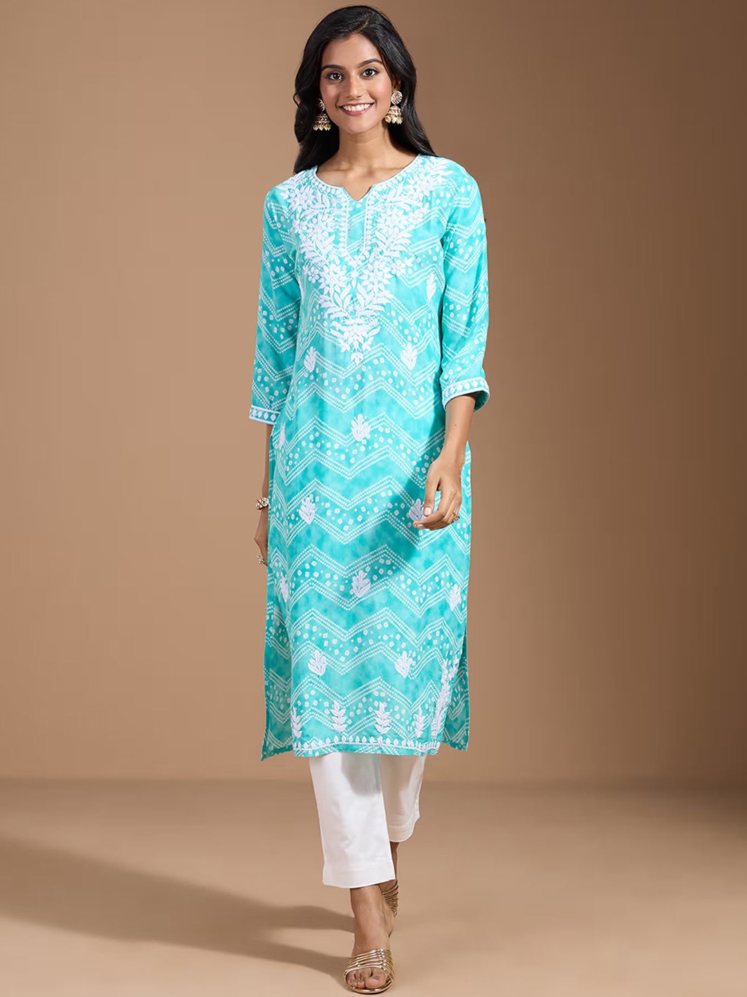 

Ode by House of Pataudi Women Ethnic Motifs Embroidered Chikankari Kurta, Blue