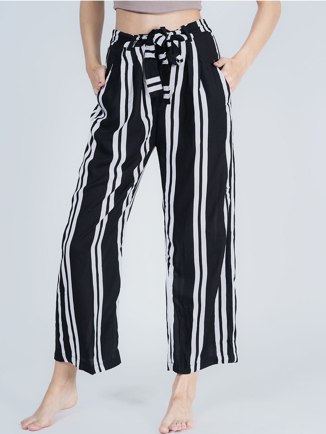 

Style Shoes Striped Mid Rise Lounge Pants, Black