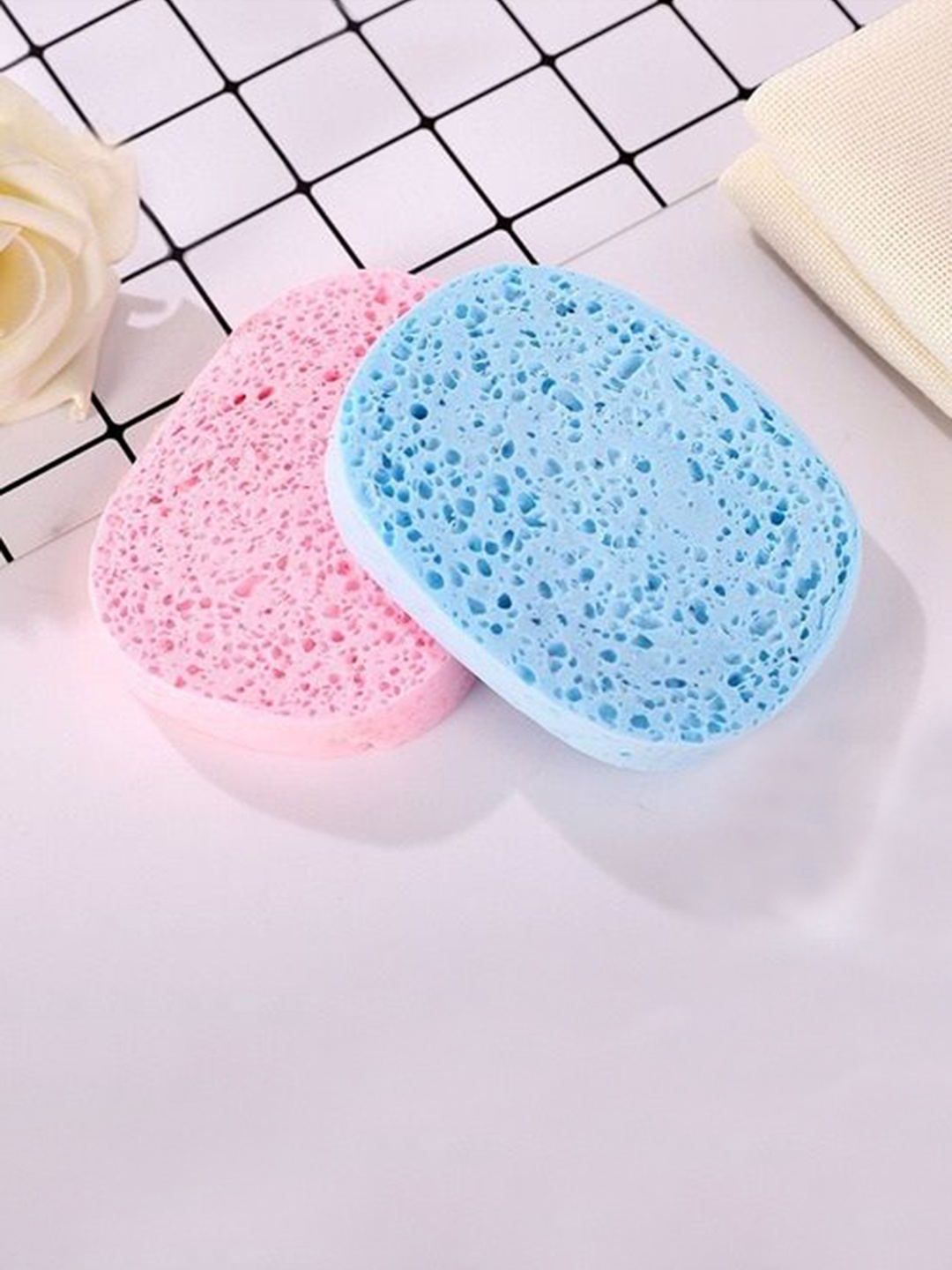 

FAVON Set Of 2 Elastic Touch Mild Facial Cleansing Sponges, Multi