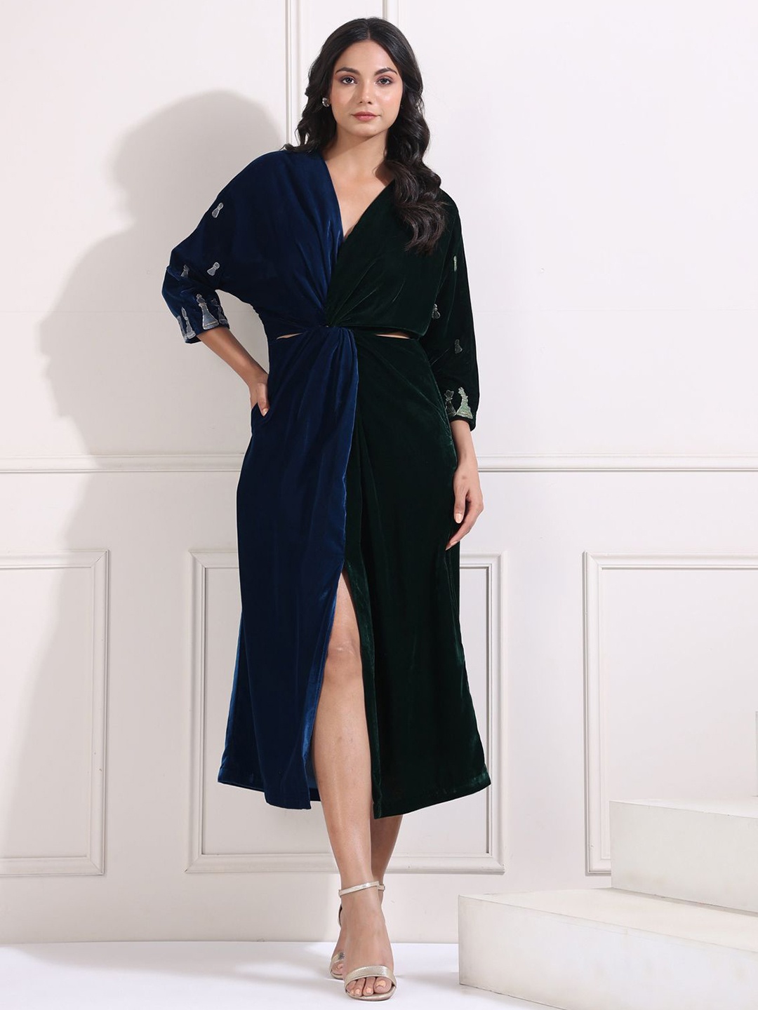 

AMOREE Velvet Midi Dress, Navy blue