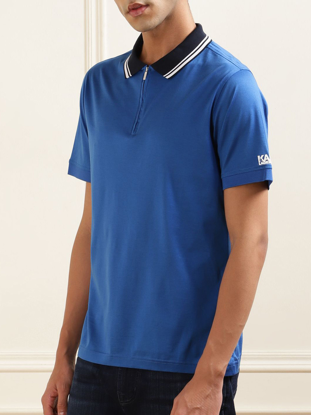 

Karl Lagerfeld Men Polo Collar Drop-Shoulder Sleeves Applique T-shirt, Blue