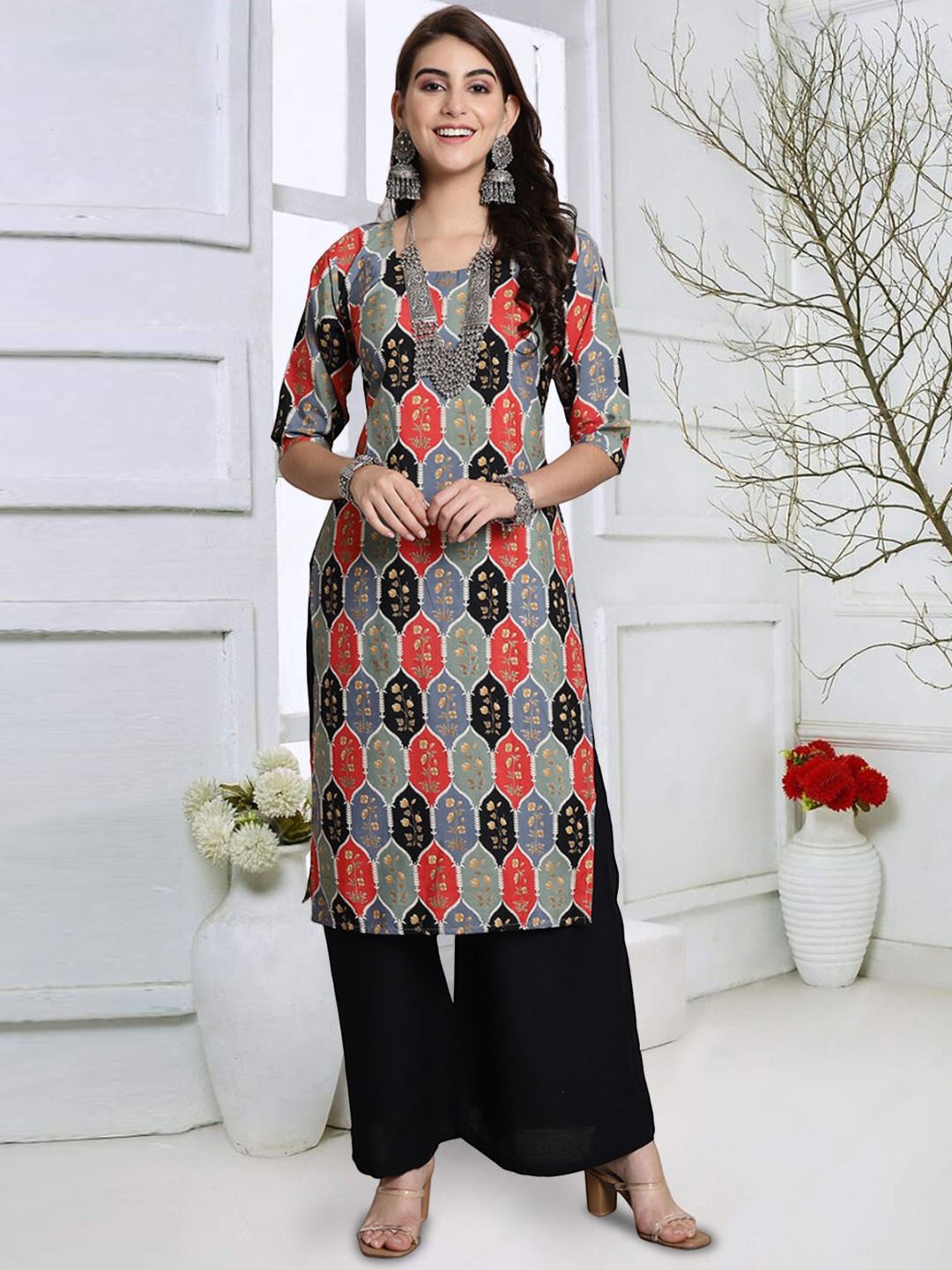 

7Threads Floral Printed Round Neck Straight Kurta, Grey