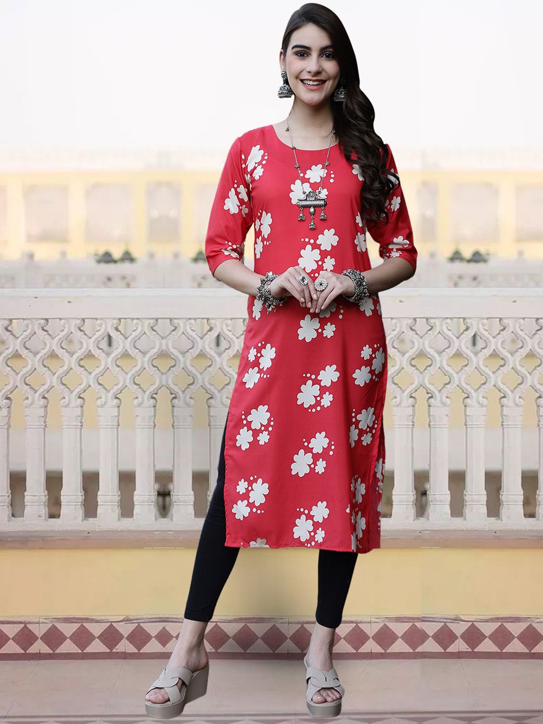 

7Threads Floral Printed Round Neck Straight Kurta, Red