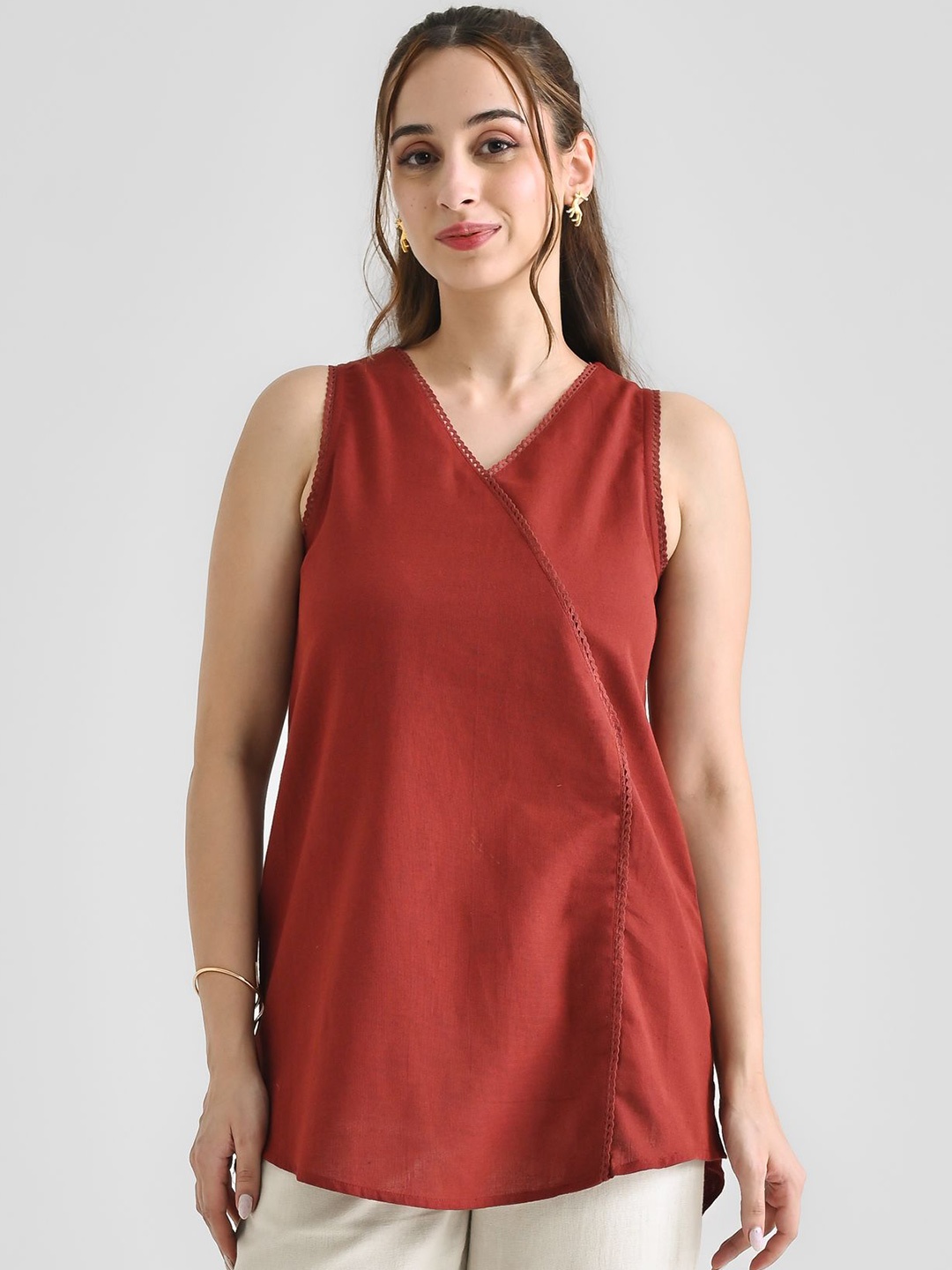 

Rustorange V-Neck Pure Cotton Kurti, Rust
