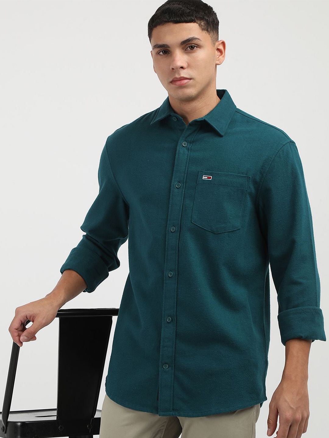 

Tommy Hilfiger Men Opaque Casual Shirt, Green