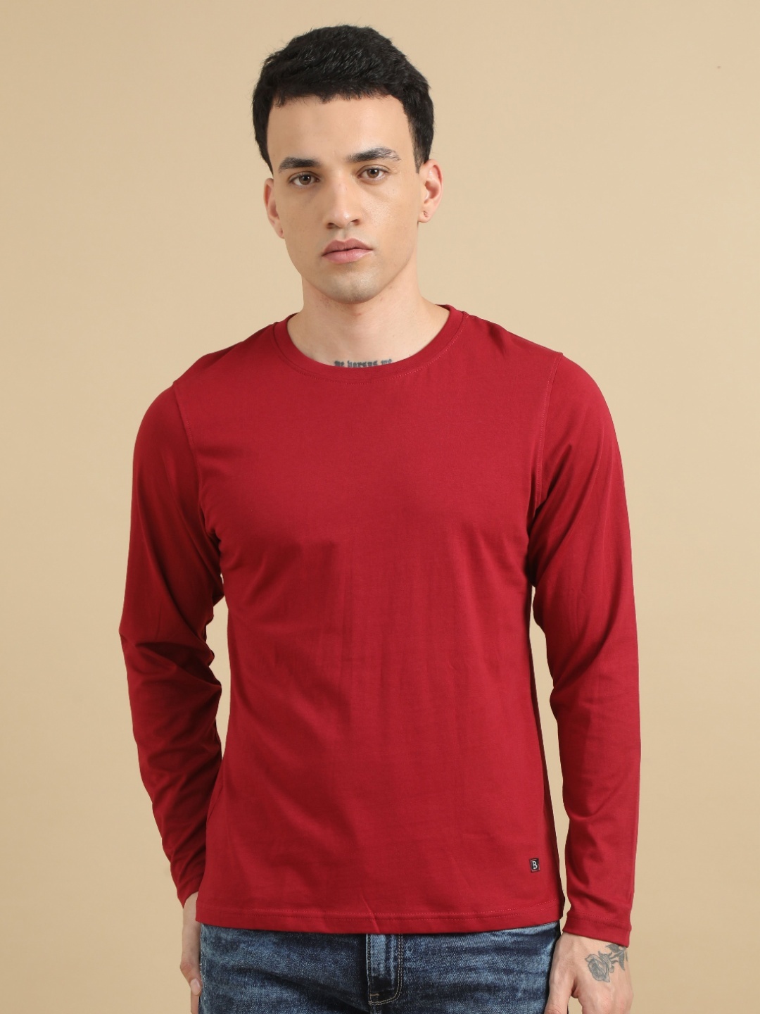 

Bushirt Men Solid Round Neck Cotton T-Shirt, Maroon