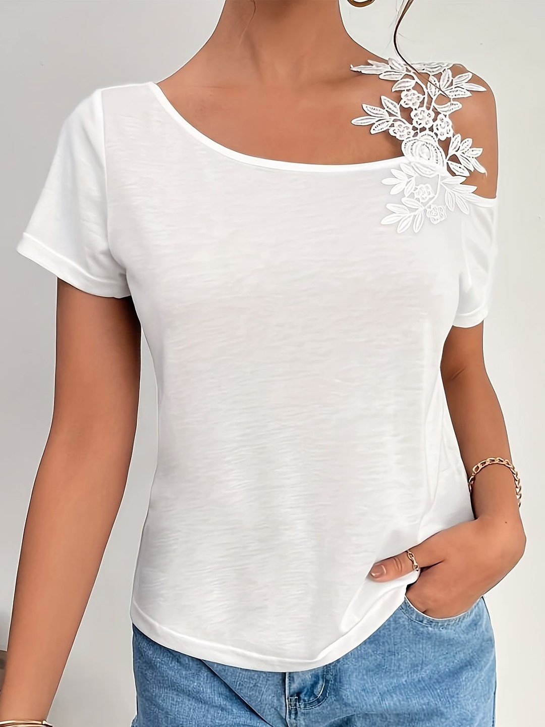 

StyleCast Extended Sleeves Top, Black