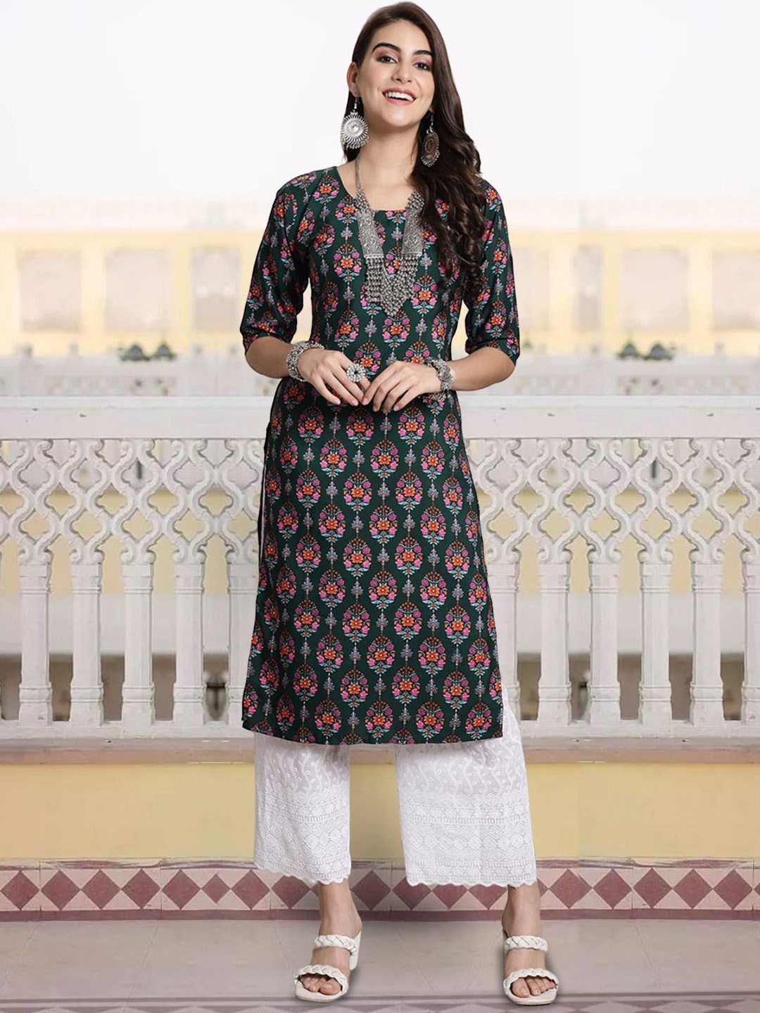 

7Threads Floral Printed Round Neck Straight Kurta, Green