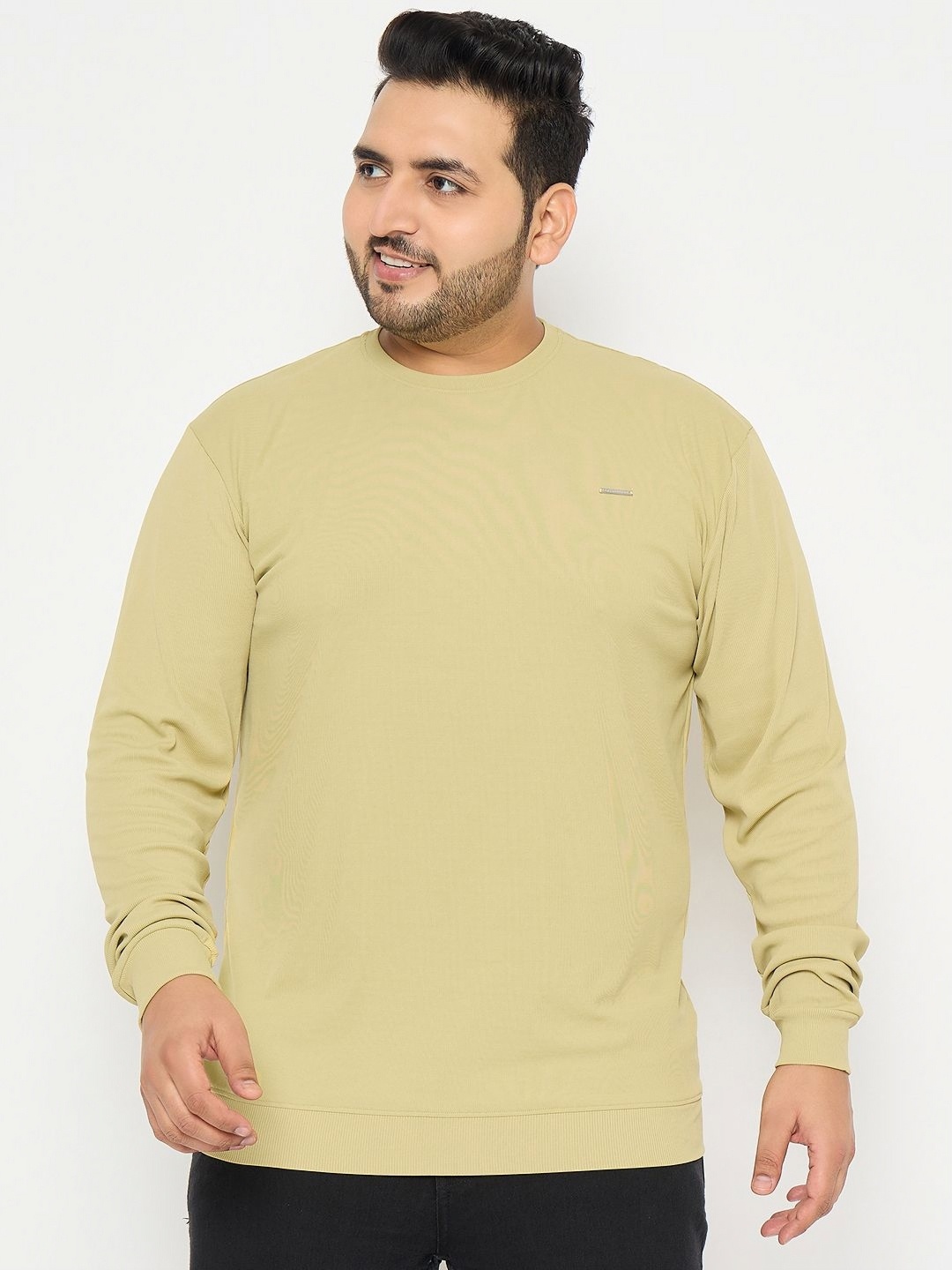 

Parcel Yard Men Plus Size Solid Round Neck Cotton Relaxed Fit T-Shirt, Beige