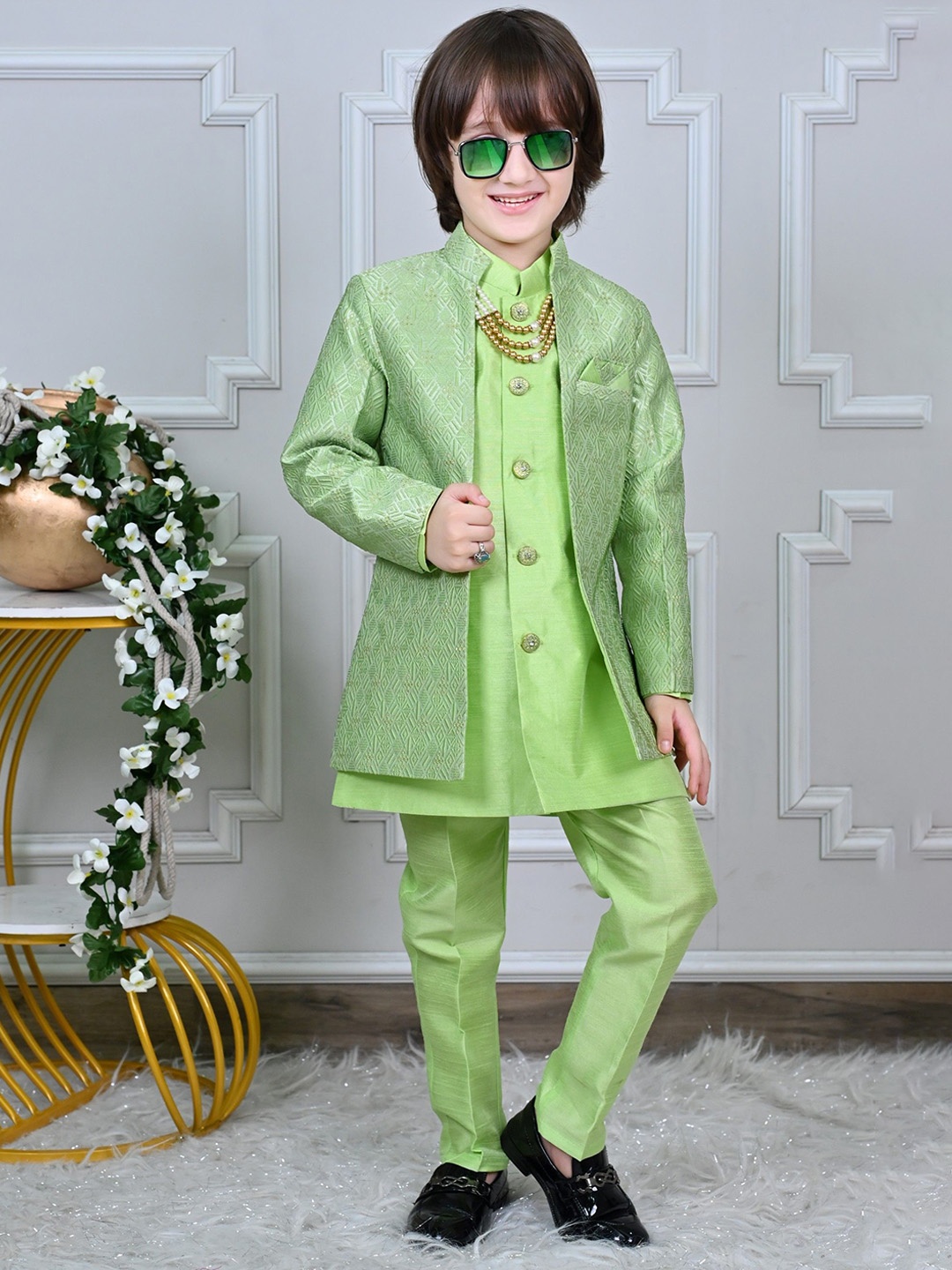 

ahhaaaa Boys Embroidered Sherwani Set, Green