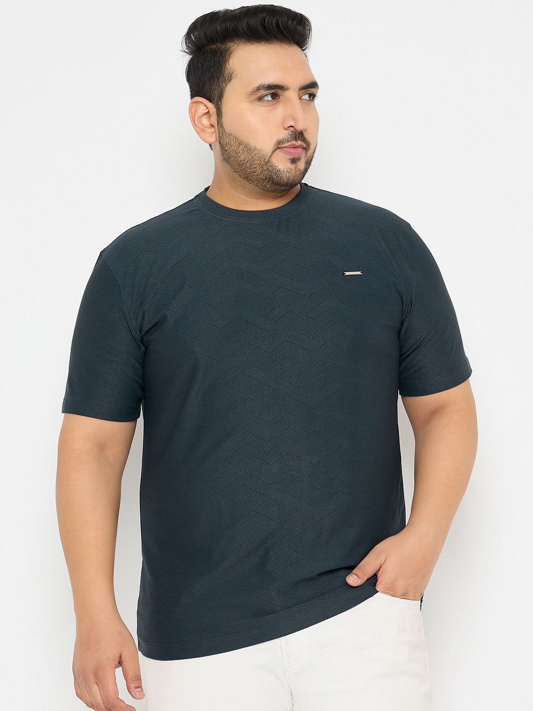 

Parcel Yard Men Plus Size Solid Round Neck Cotton Relaxed Fit T-Shirt, Blue