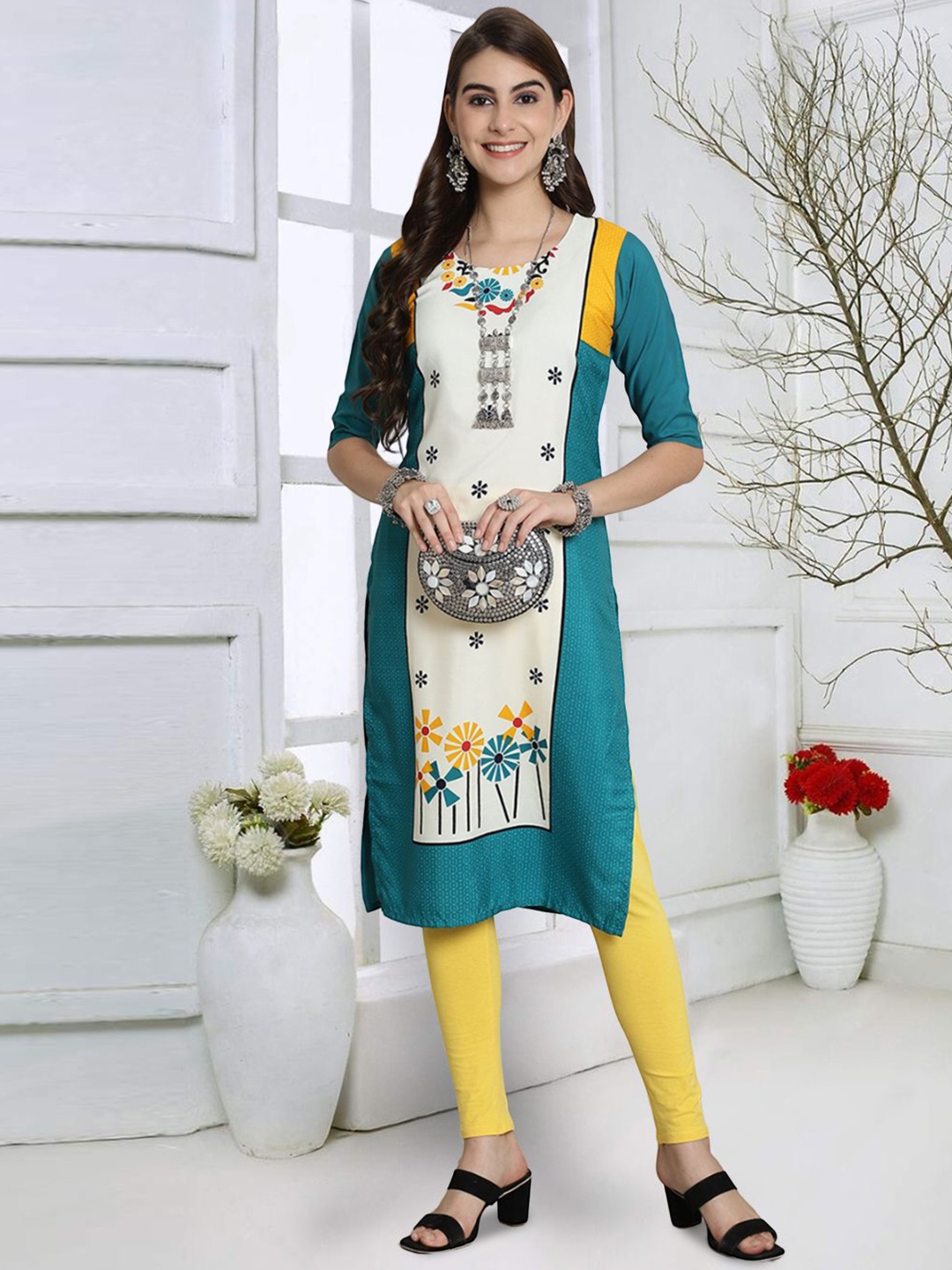 

7Threads Floral Printed Round Neck Straight Kurta, Blue